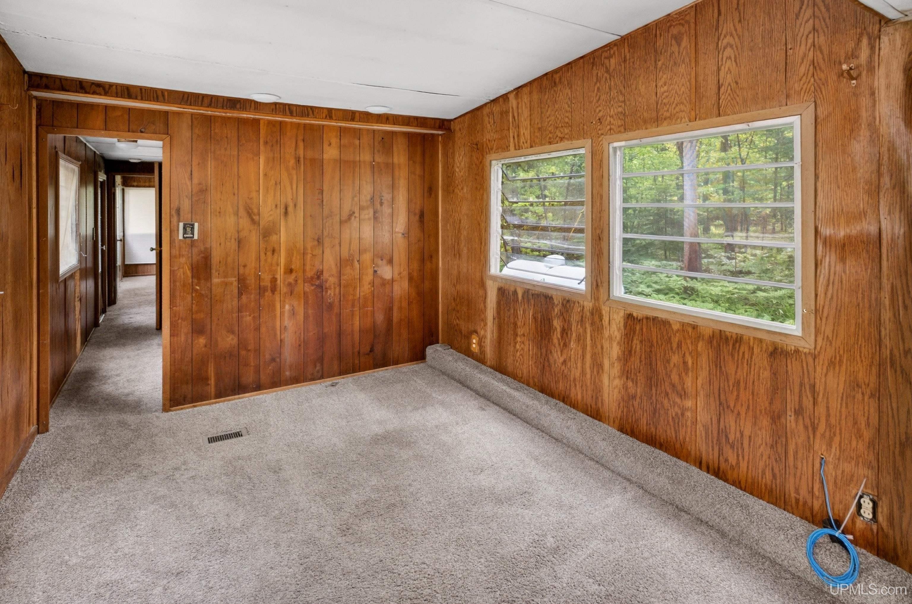 MLS 50212171 Large photo number 4 