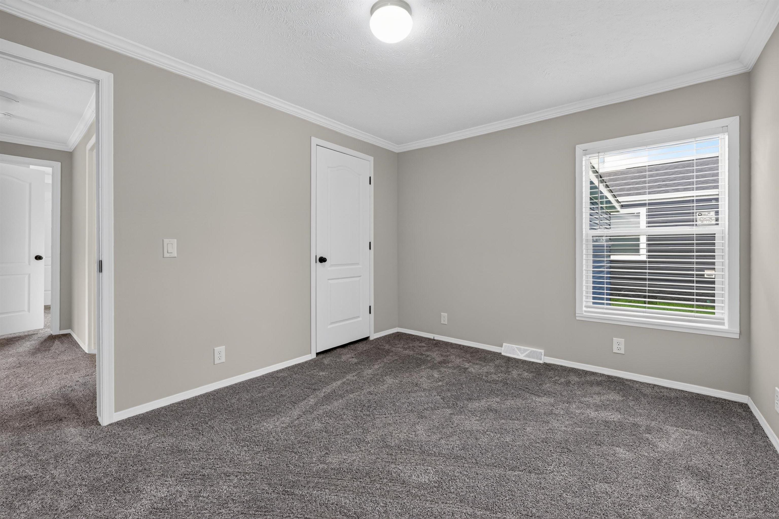 180 Riviera Drive photo 16