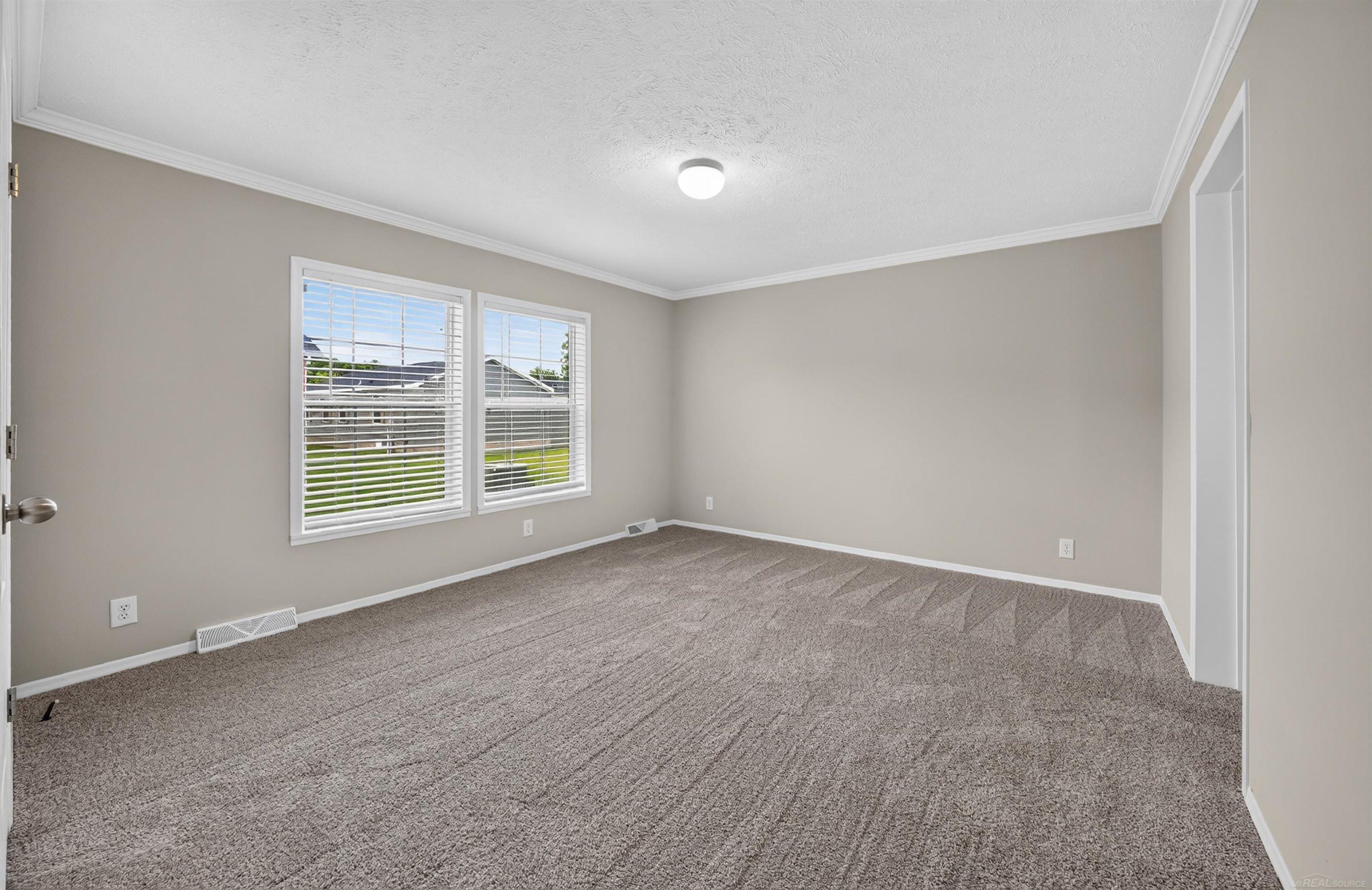 262 Riviera Drive photo 14