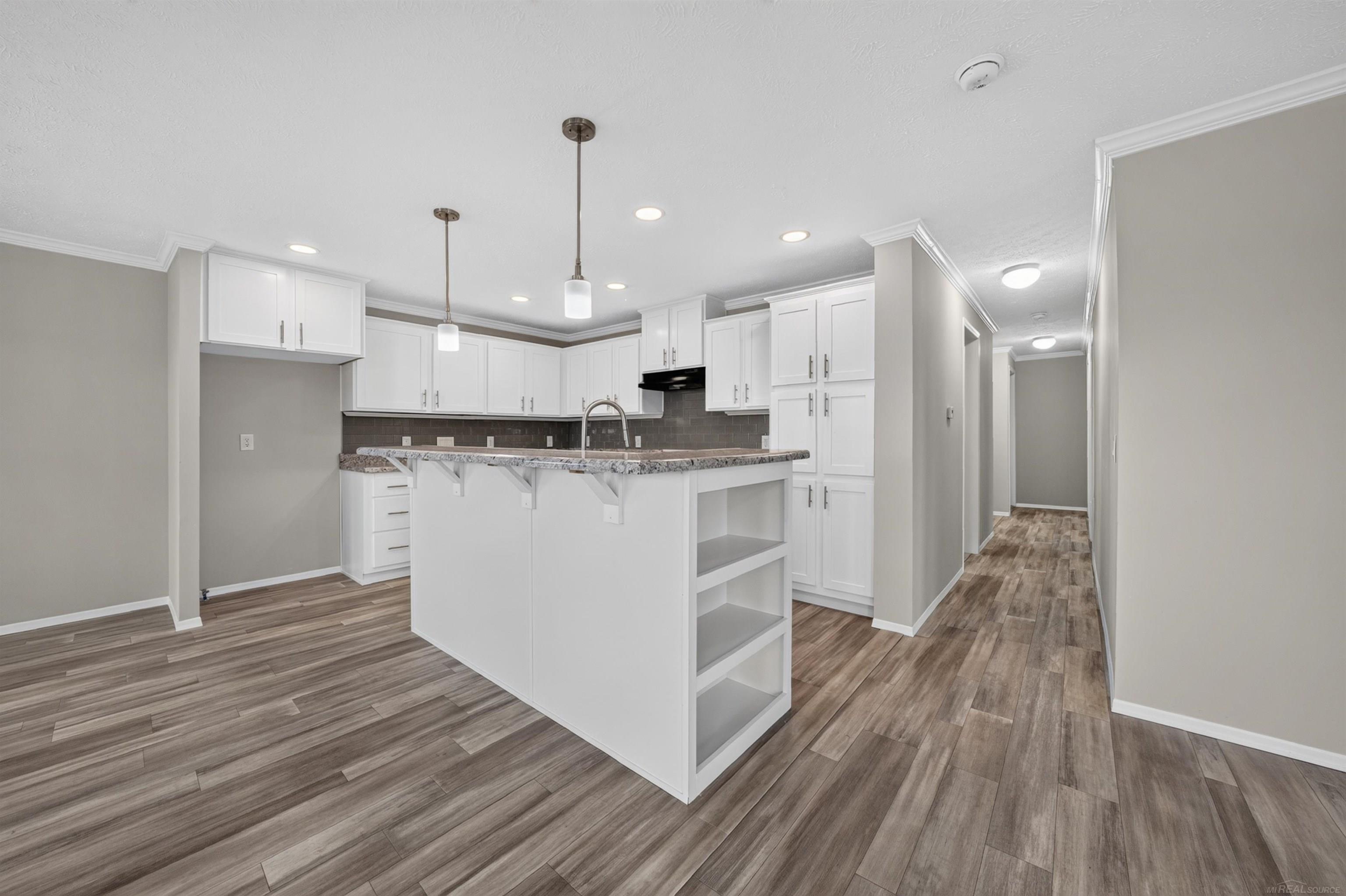 262 Riviera Drive photo 7