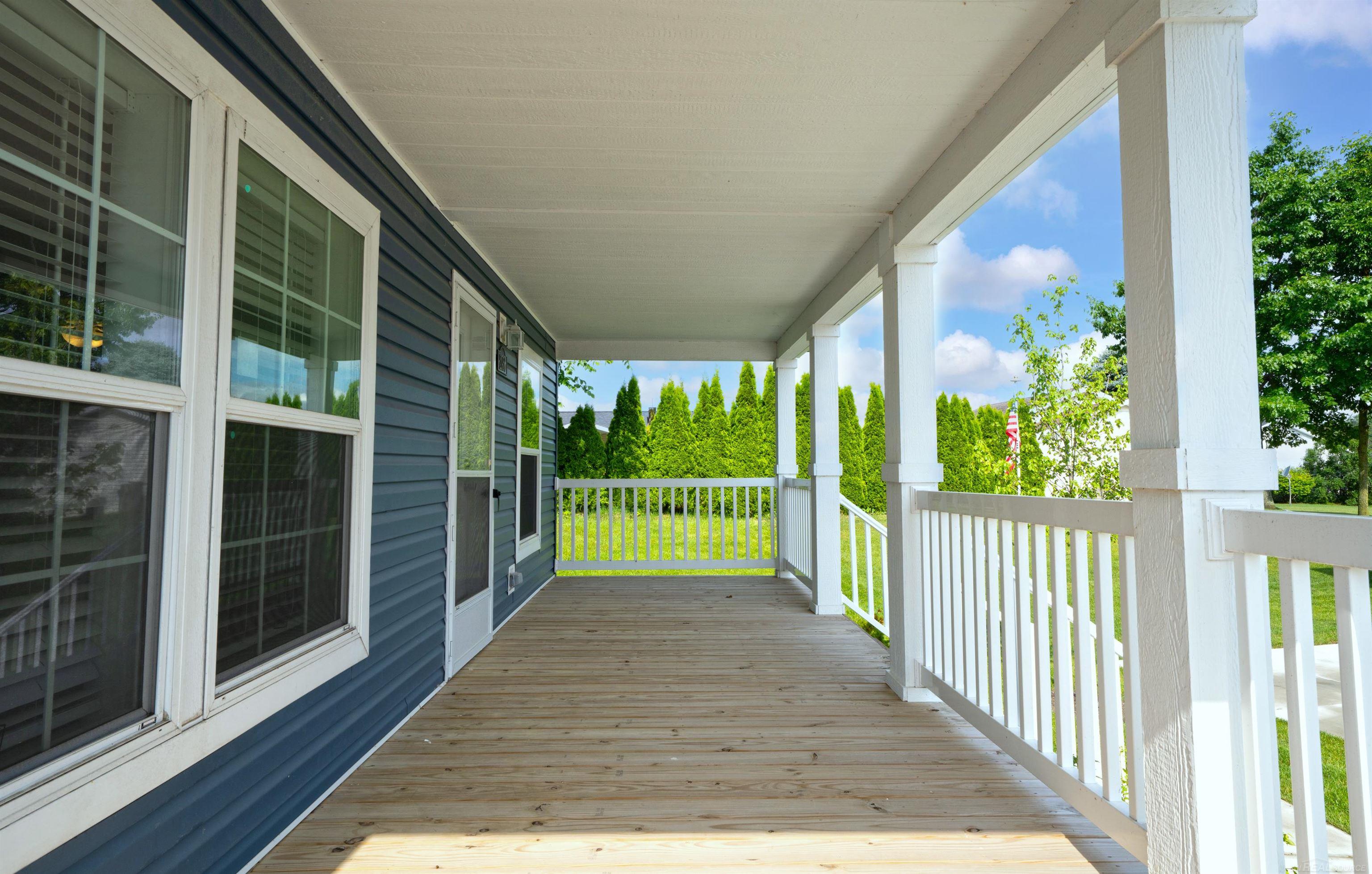 2756 Naples Court photo 4