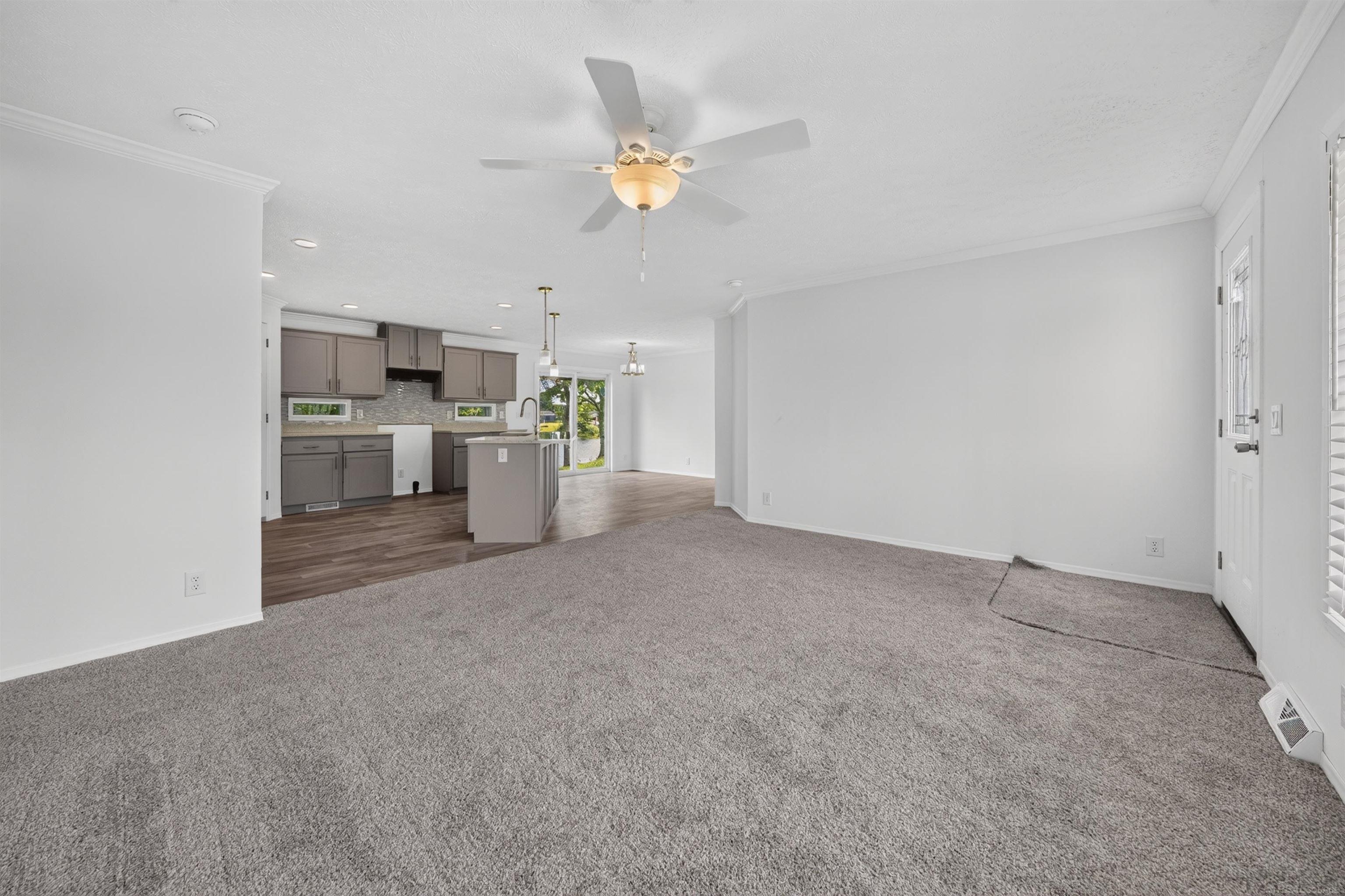 2769 Naples Court photo 8