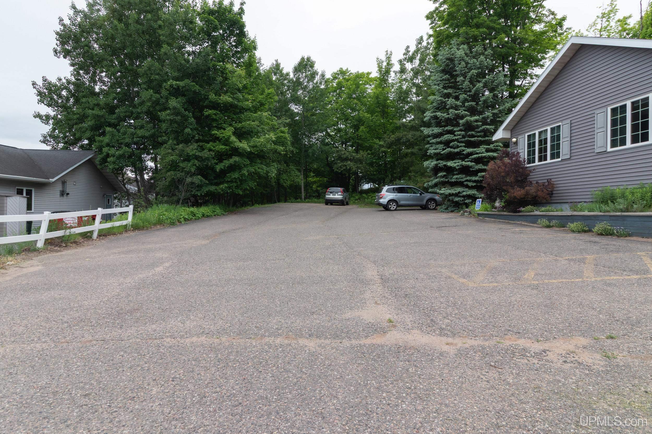 MLS 50212216 Large photo number 6 