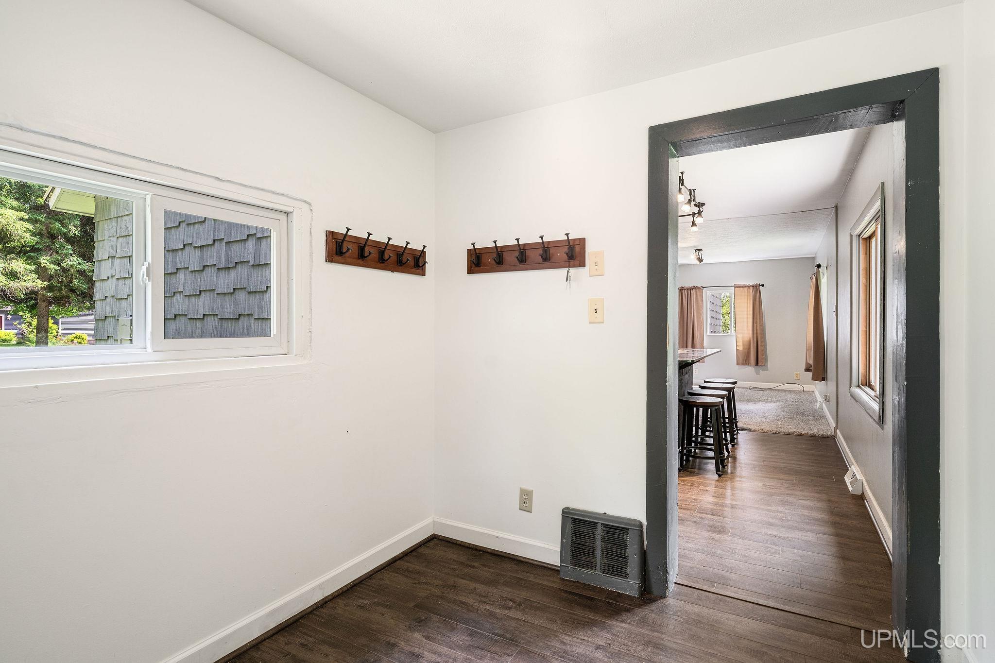 MLS 50212227 Large photo number 3 