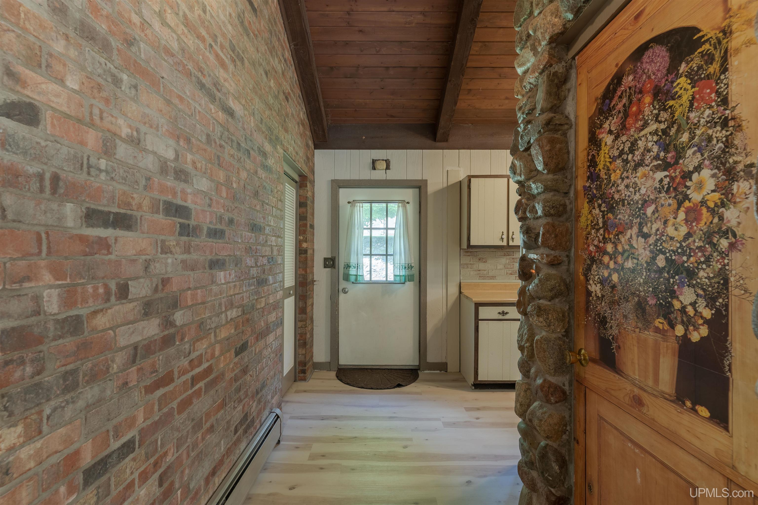 MLS 50212263 Large photo number 2 
