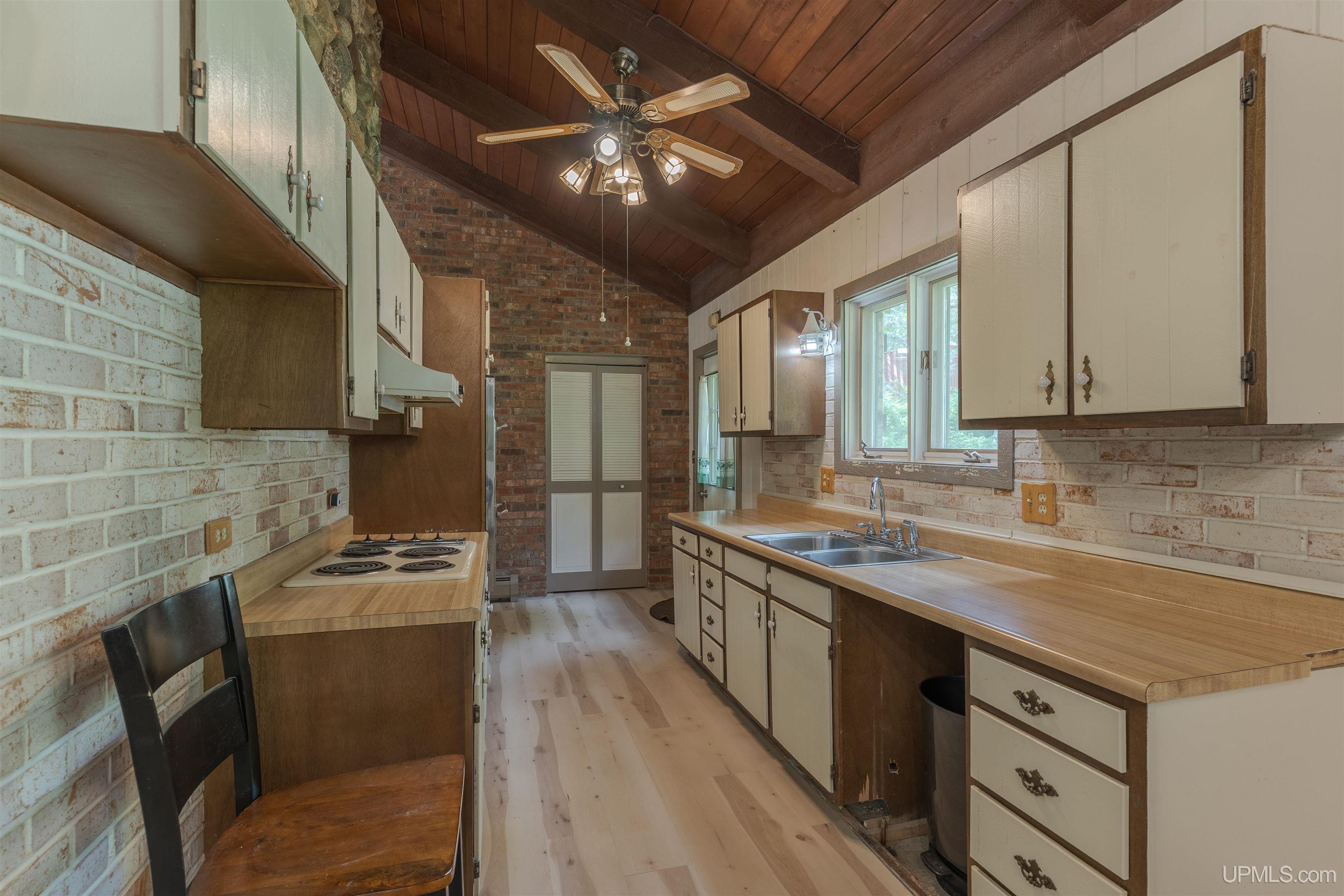 MLS 50212263 Large photo number 12 