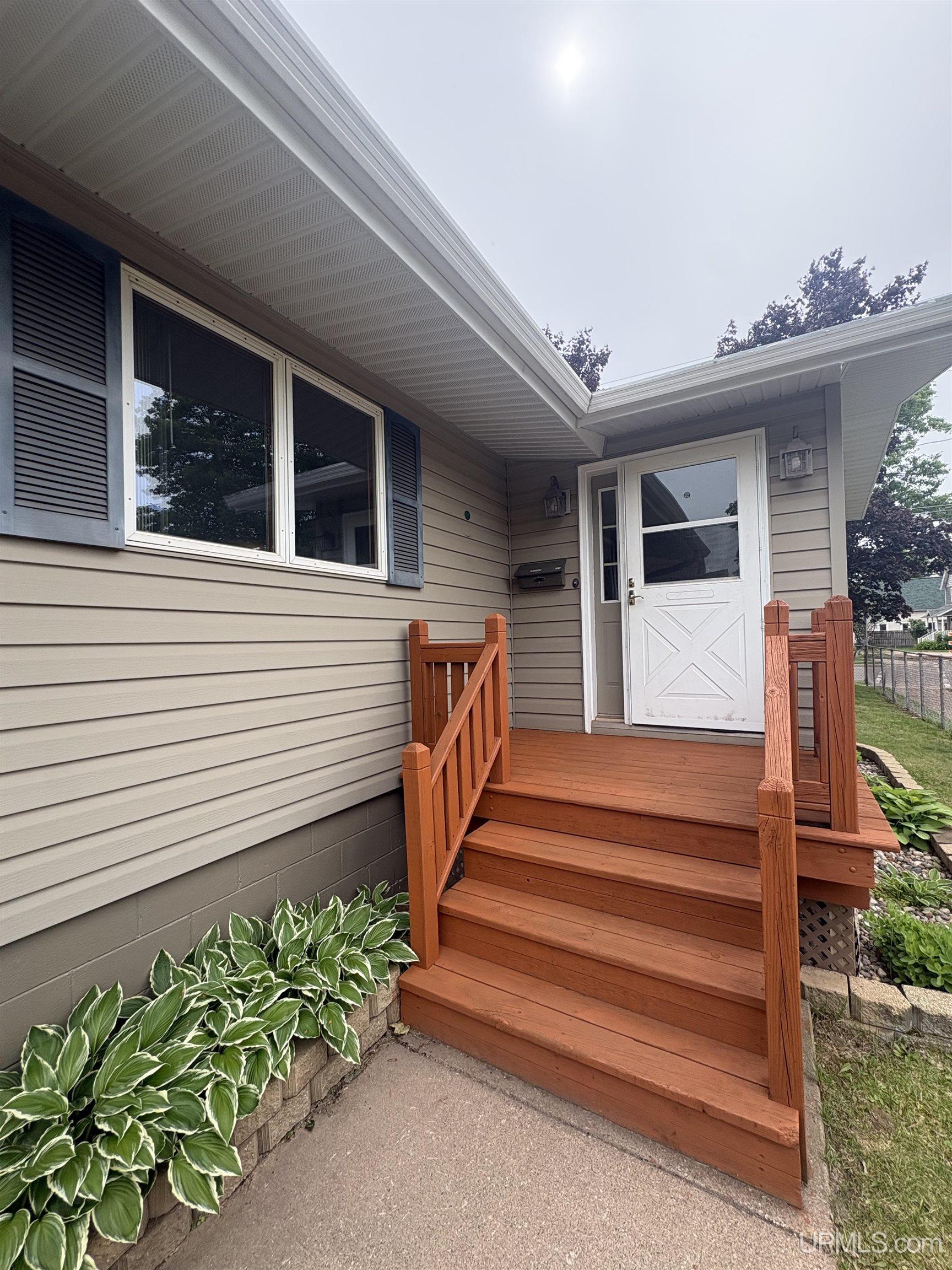 MLS 50212293 Large photo number 3 