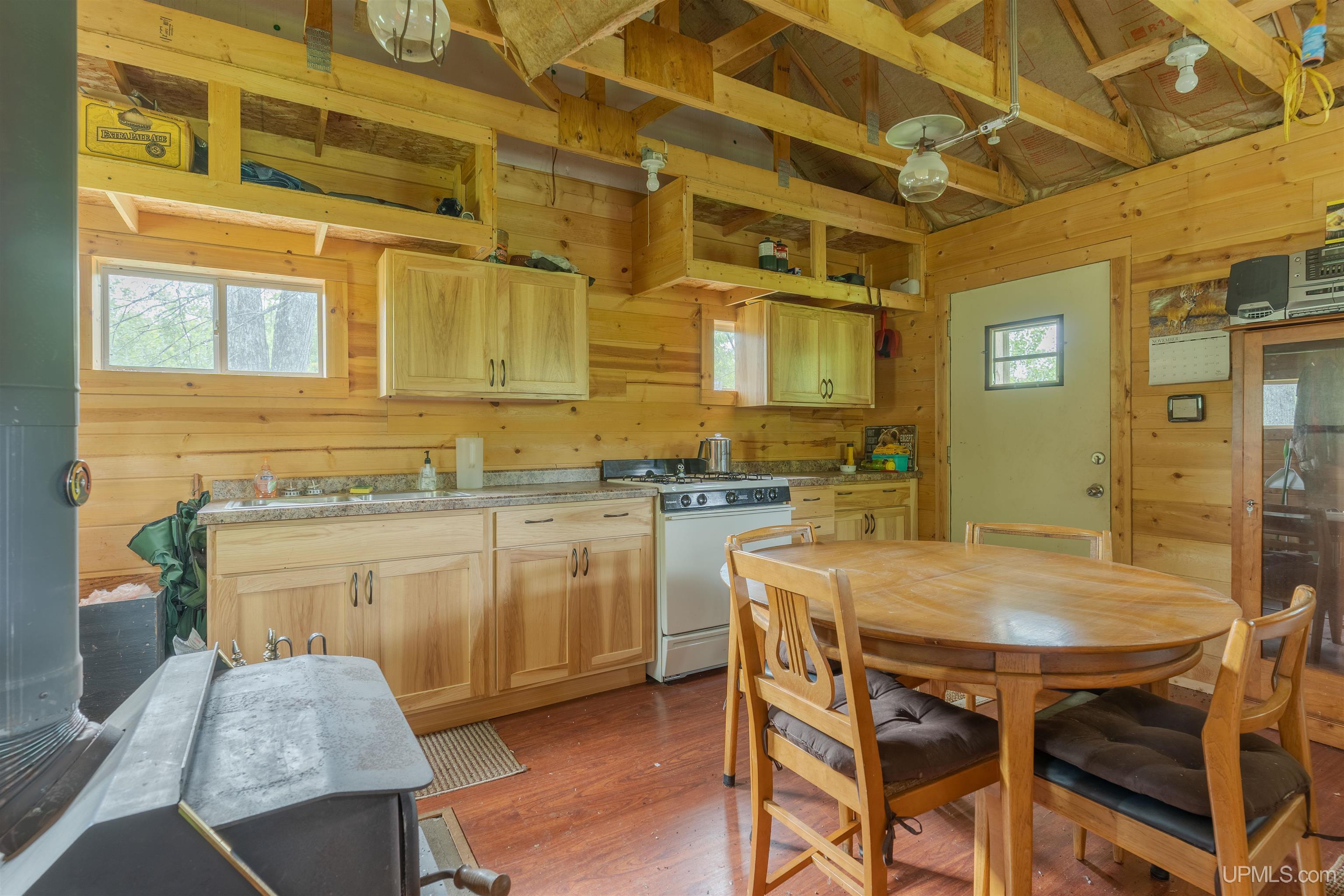MLS 50212295 Large photo number 3 