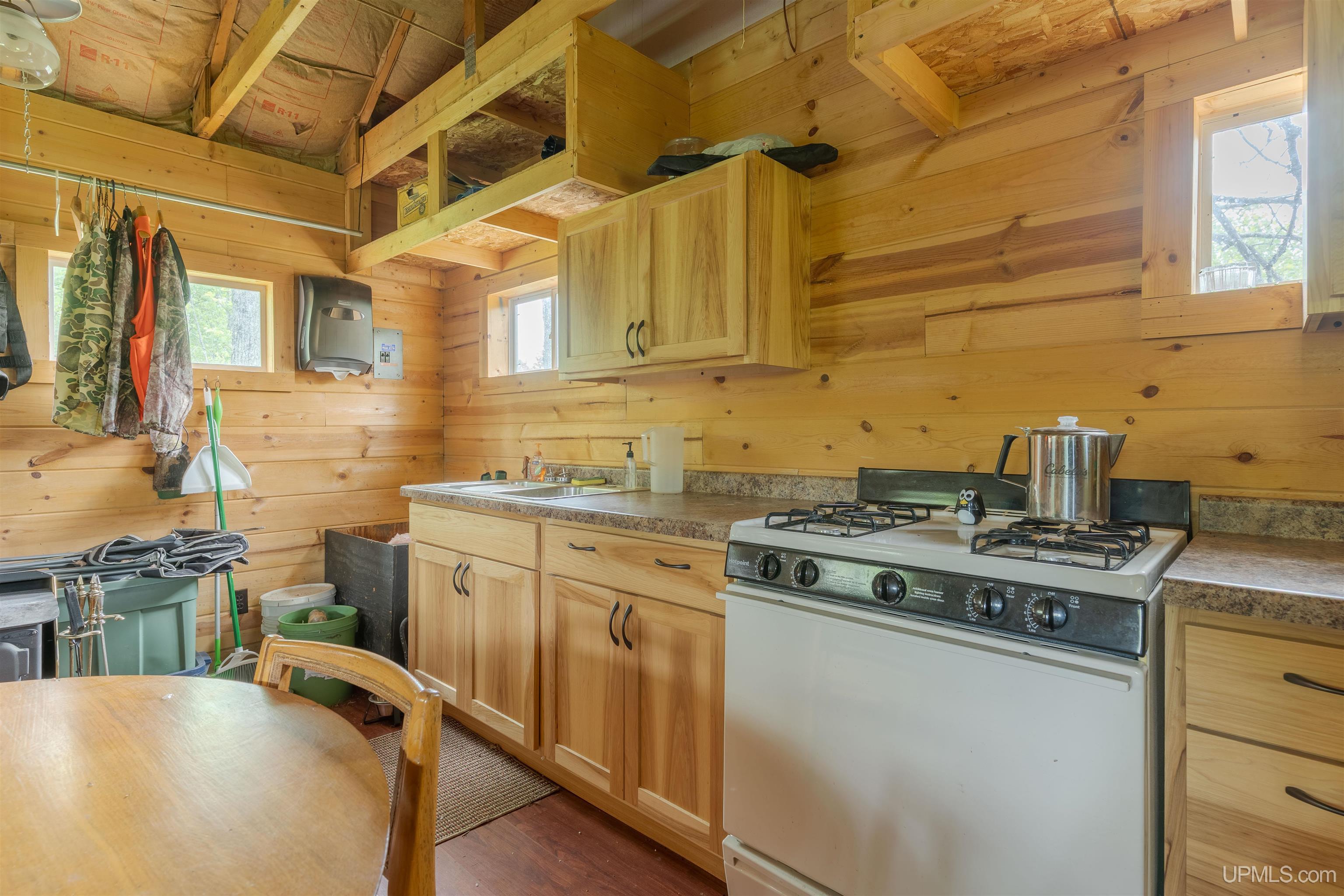 MLS 50212295 Large photo number 5 