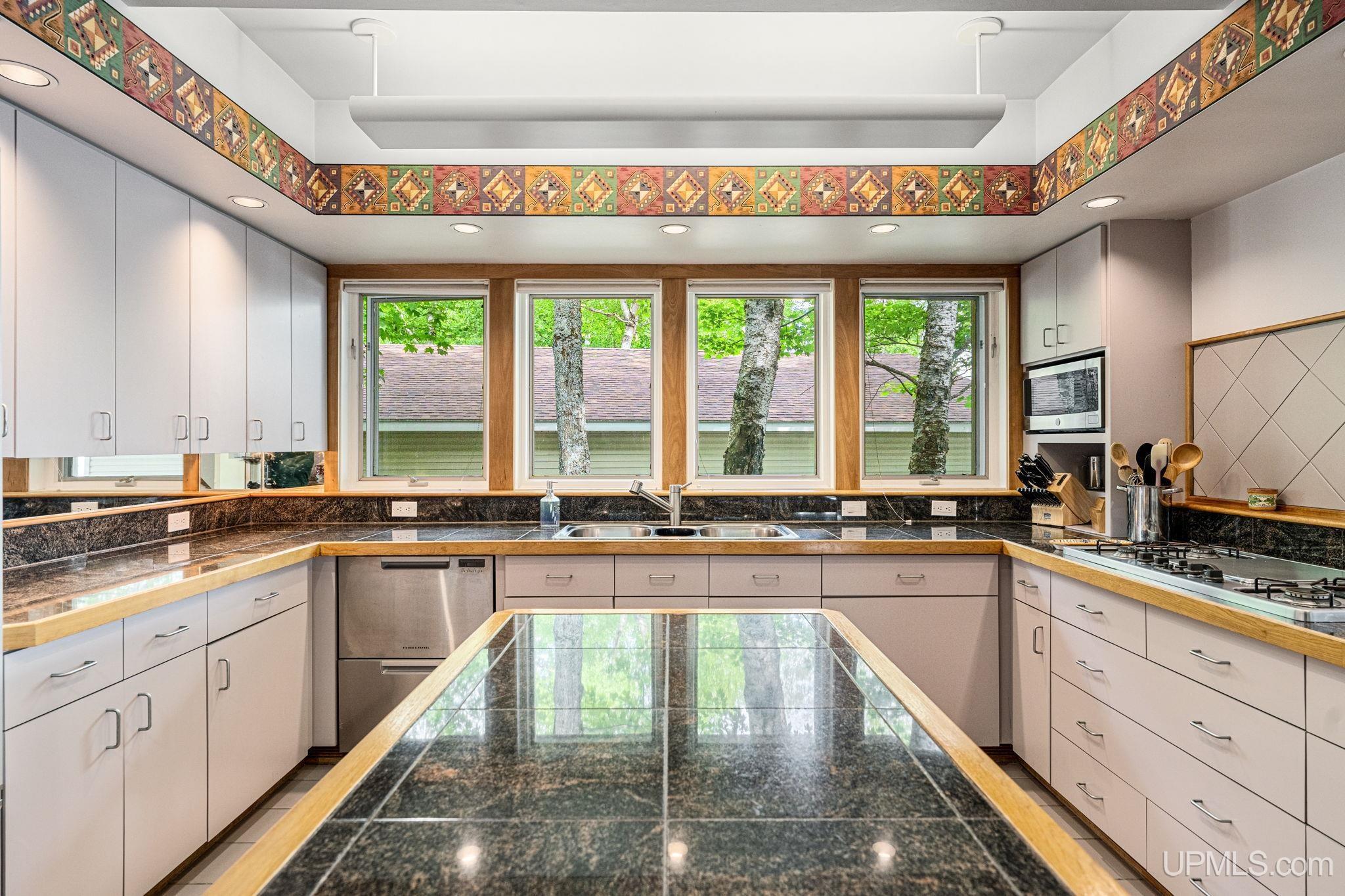 MLS 50212353 Large photo number 34 