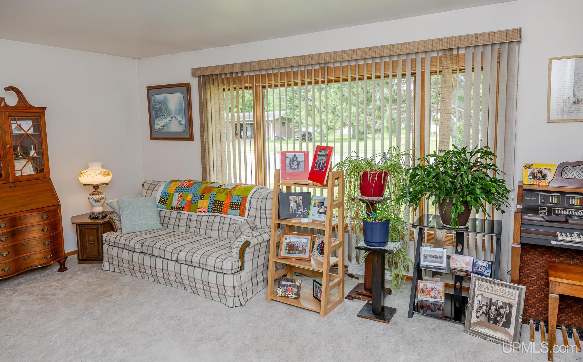 MLS 50212415 Large photo number 6 