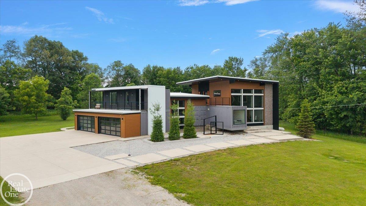 2nd image of 850 Frick Rd, Leonard, MI 48367 | MLS# 58050212516