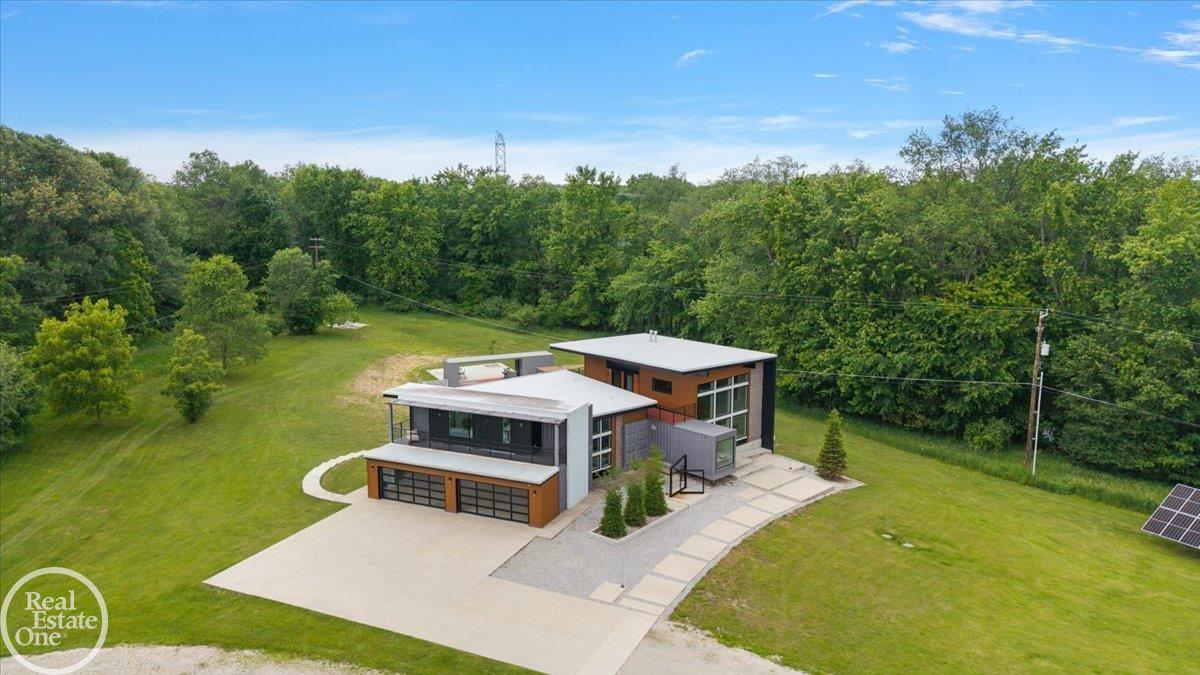 4th image of 850 Frick Rd, Leonard, MI 48367 | MLS# 58050212516