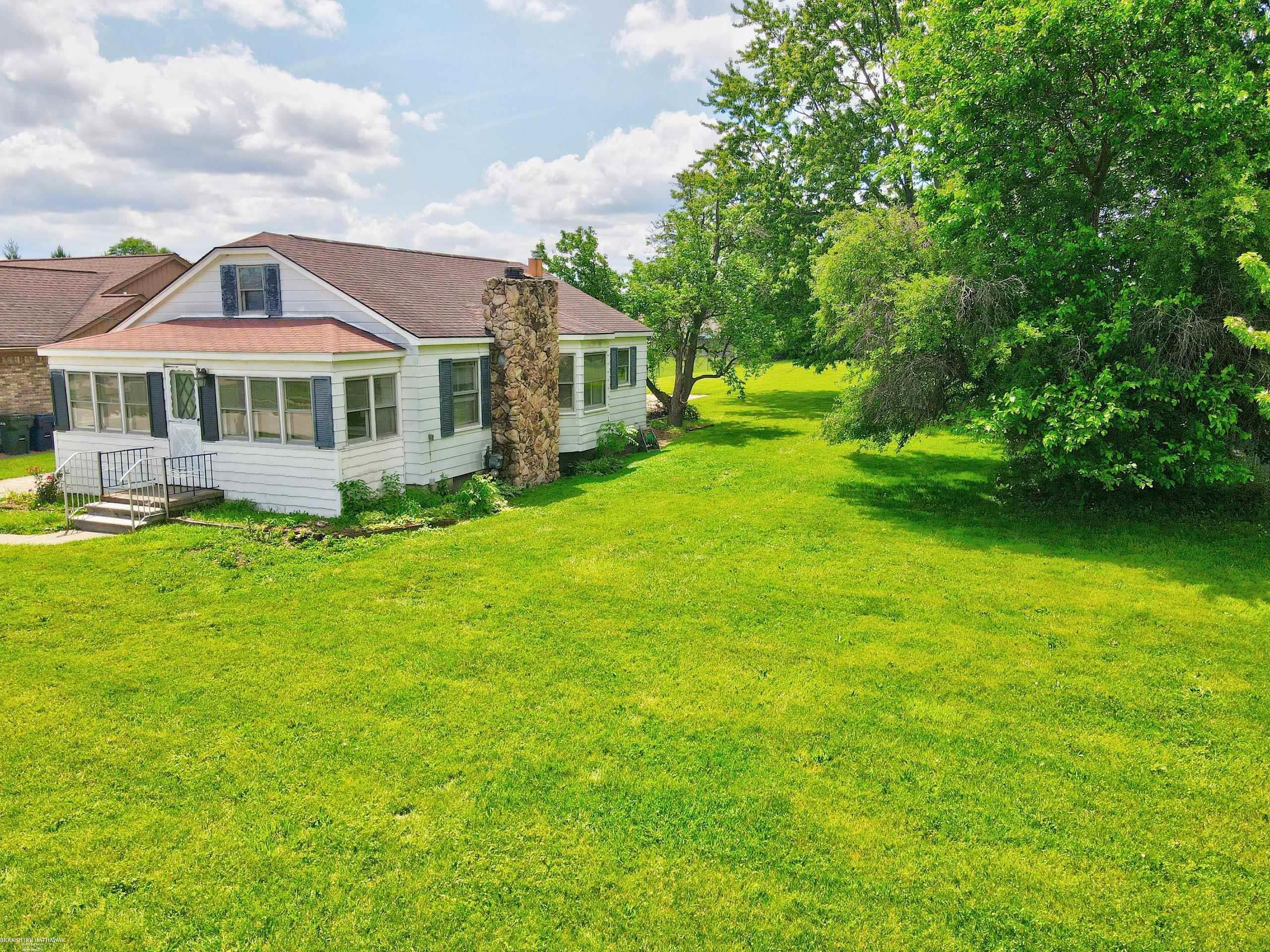 2nd image of 37191 Dundee St, Sterling Heights, MI 48310 | MLS# 58050212550