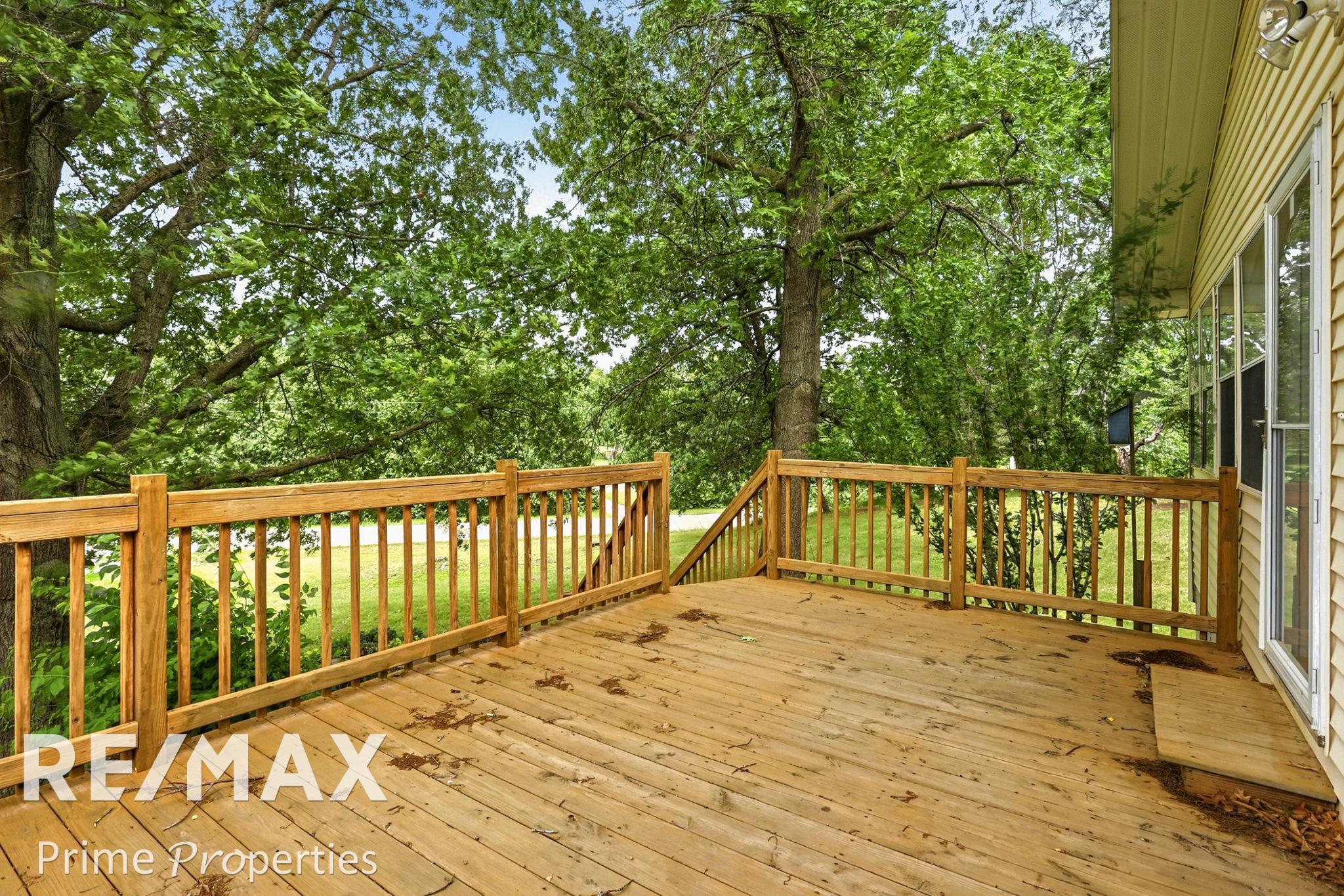 594 Lou Alice Drive photo 7