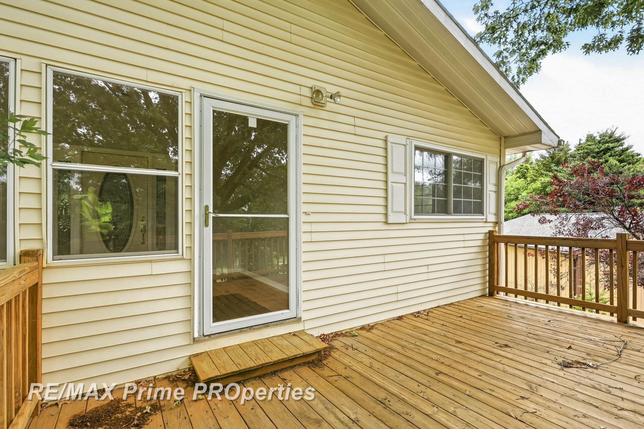 594 Lou Alice Drive photo 8
