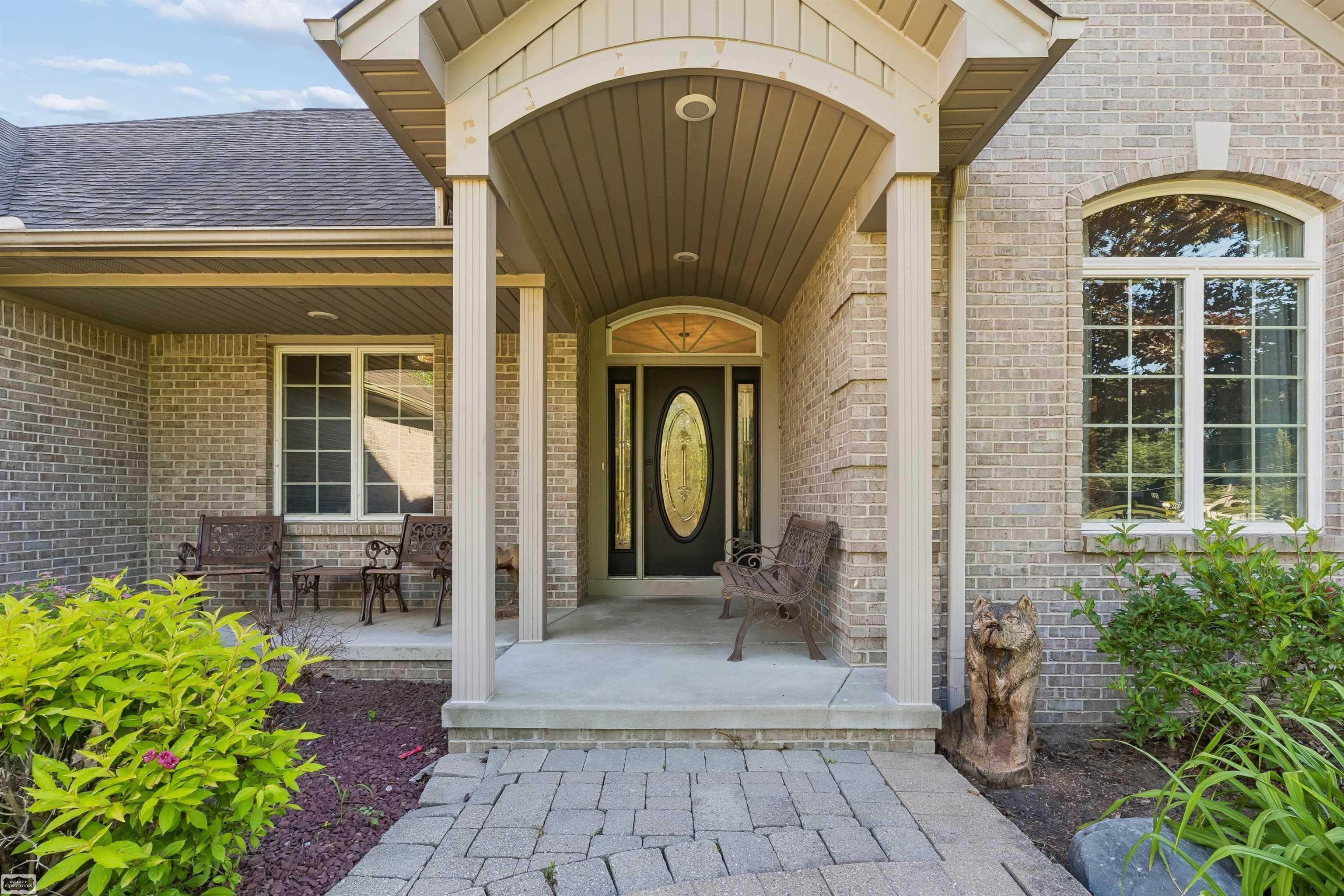 1902 Bauman Road