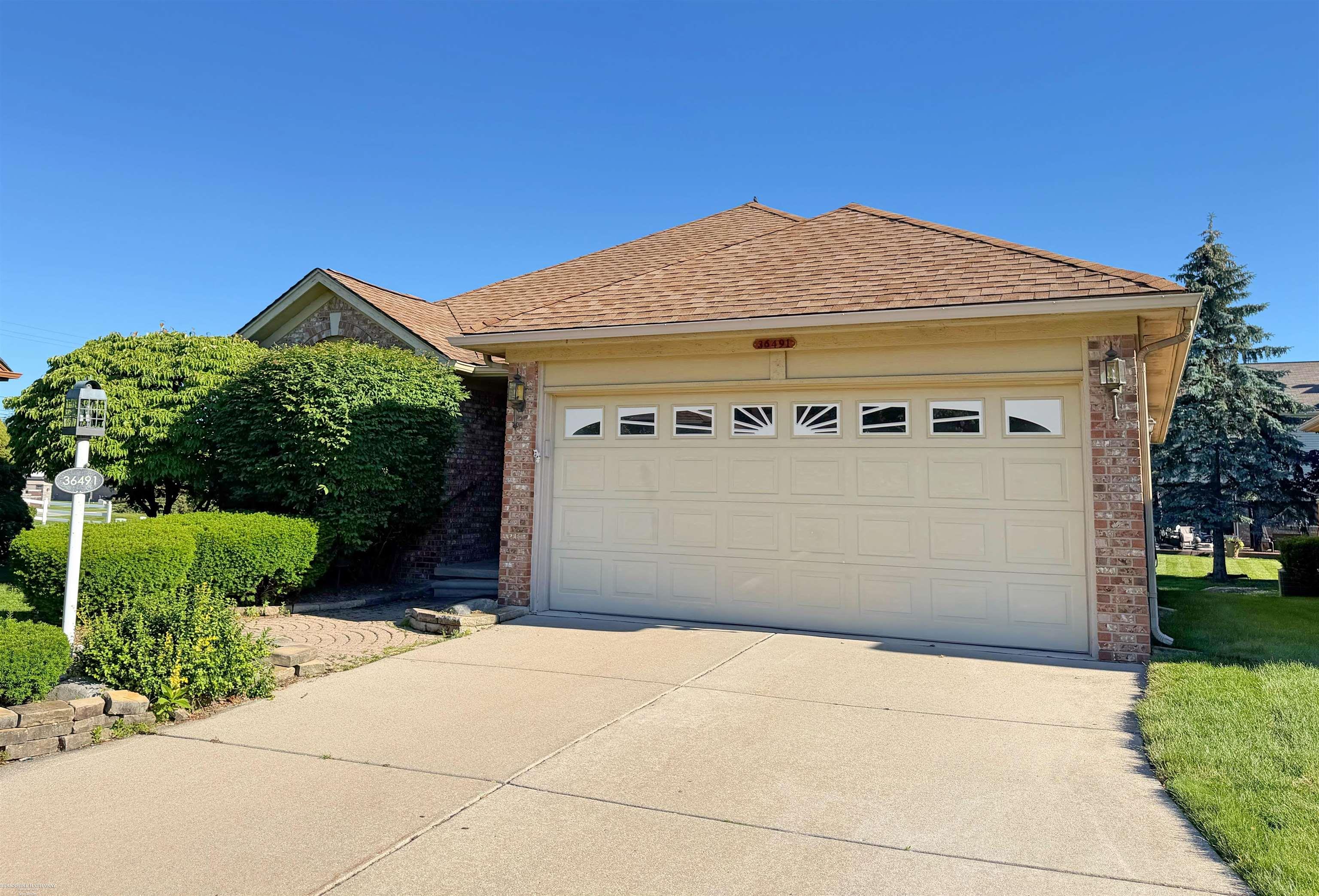 36491 Saddlebred CT ClintonCharterTownship_Macomb Michigan 48035