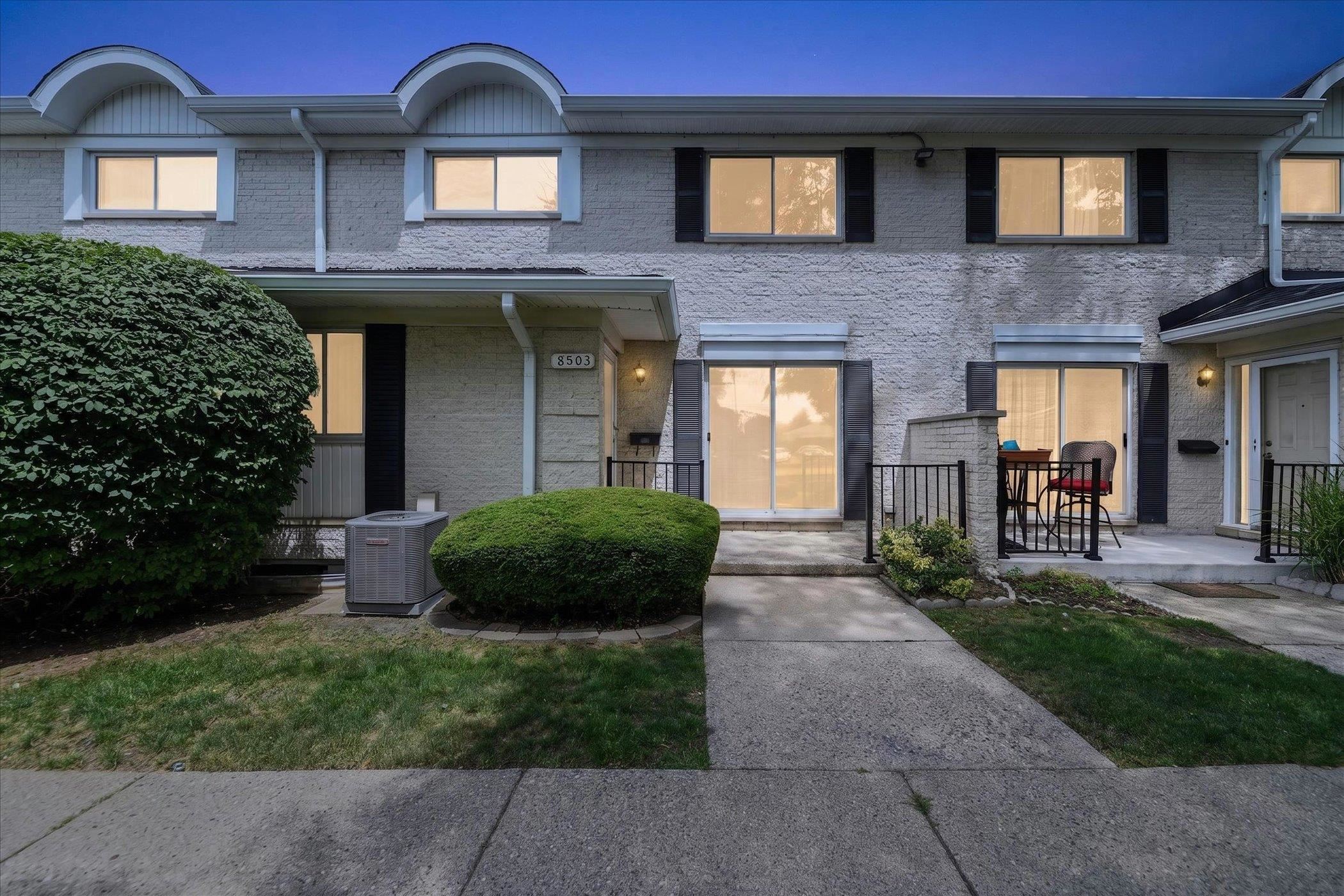 8503 Winchester Dr DR SterlingHeightsCity_Macomb Michigan 48313