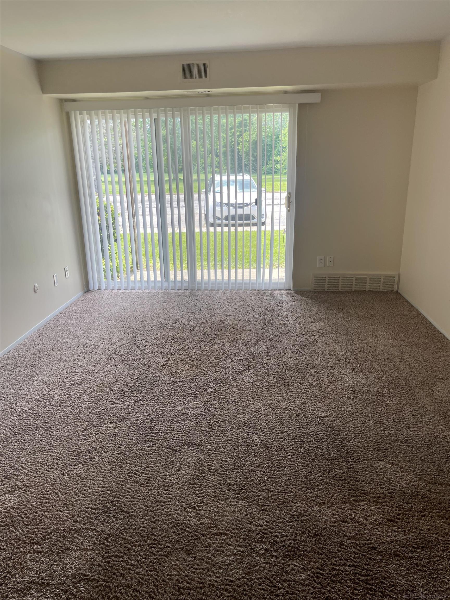 Photo 5 of Condo for sale at 38220 Fairway Ct, Clinton Township, MI 48038 | MLS# 58050212826 | Listing updated on 2026-08-24