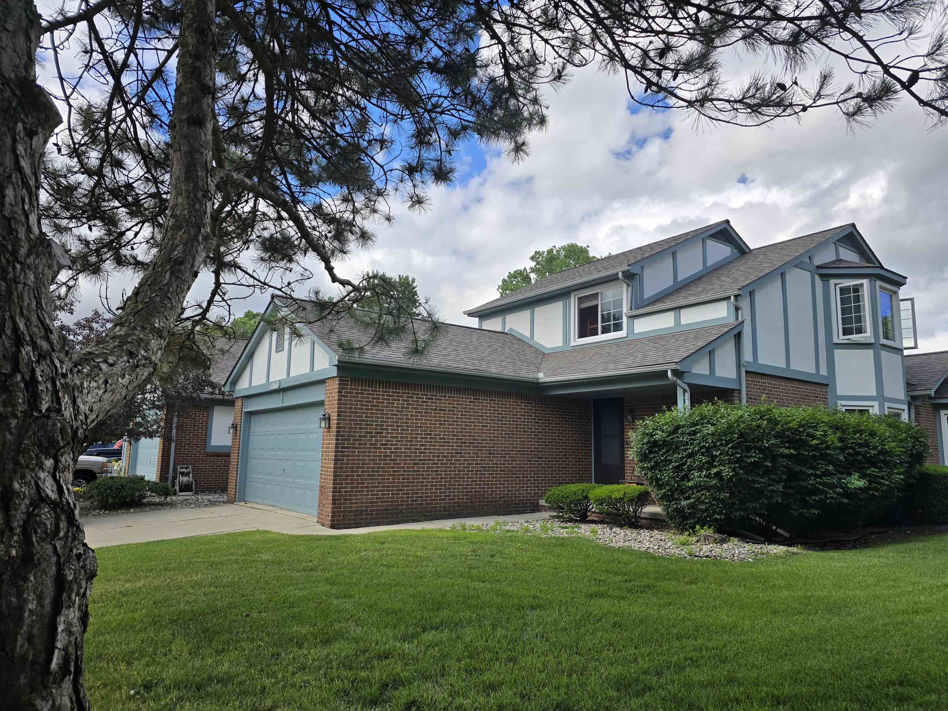 45603 Bristol Bay MacombTownship_Macomb Michigan 48044