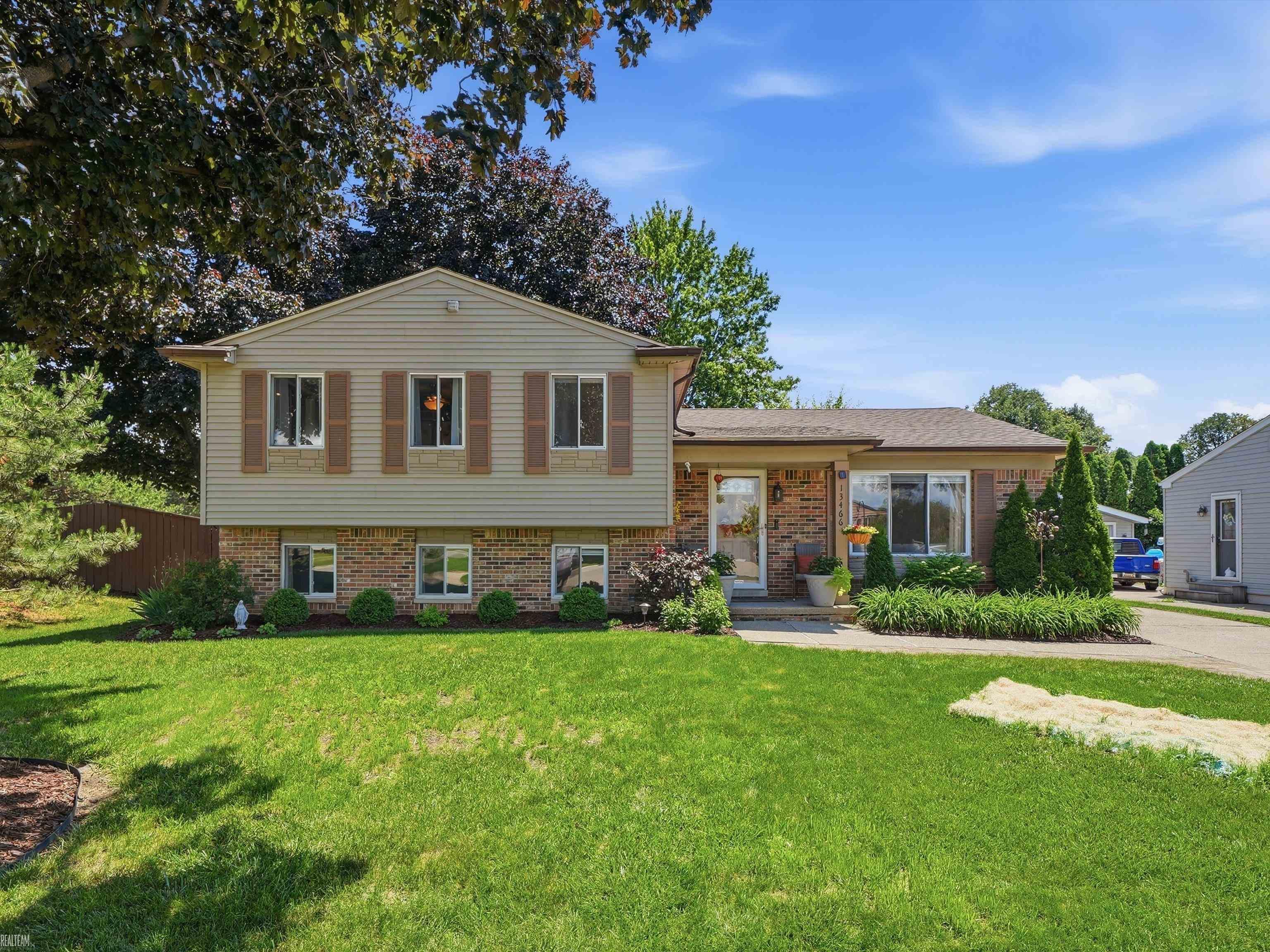 13466 Wessel CT SterlingHeightsCity_Macomb Michigan 48313