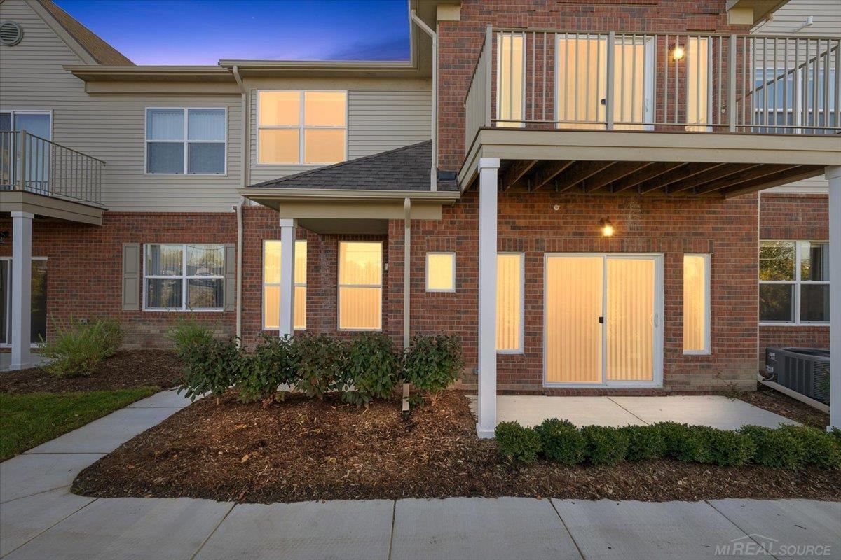 8280 Heywood SterlingHeightsCity_Macomb Michigan 48312