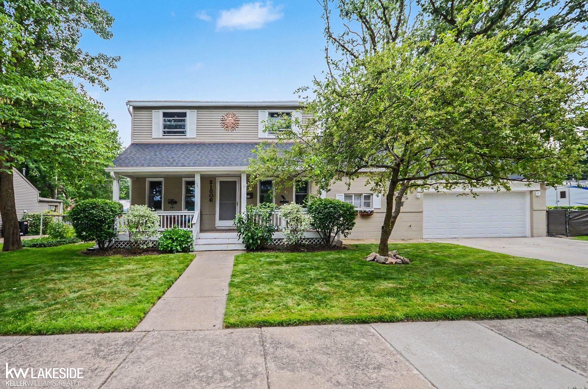 21806 Harper Lake StClairShoresCity_Macomb Michigan 48080