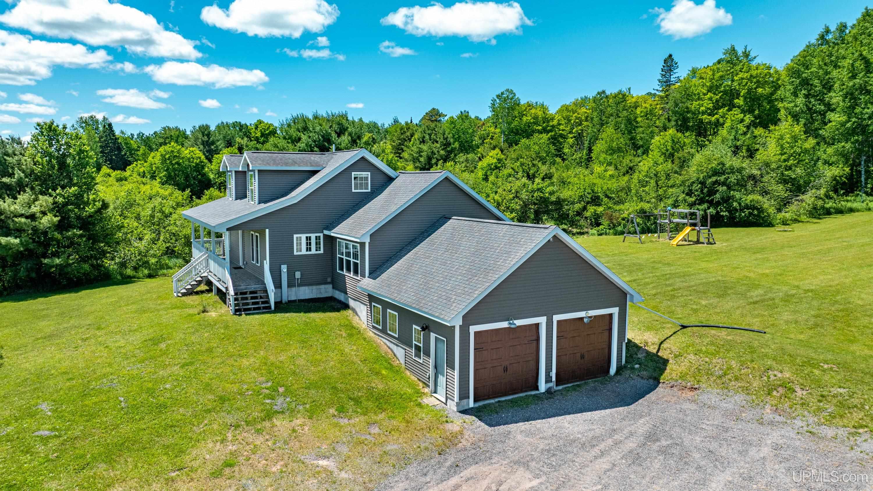 MLS 50213072 Large photo number 3 