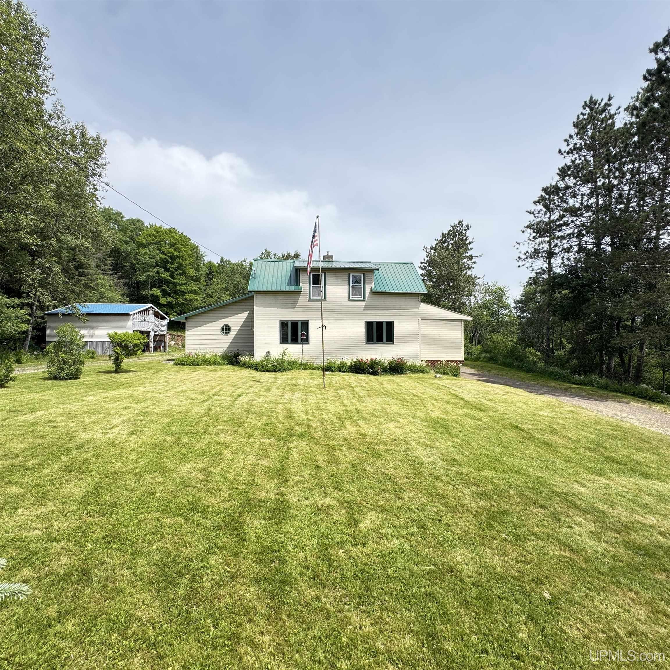 Photo 3 of Single family home for sale at 1669 Kofmehl Rd, Iron River, MI 49935 | MLS# 50213077 | Listing updated on 2026-10-06