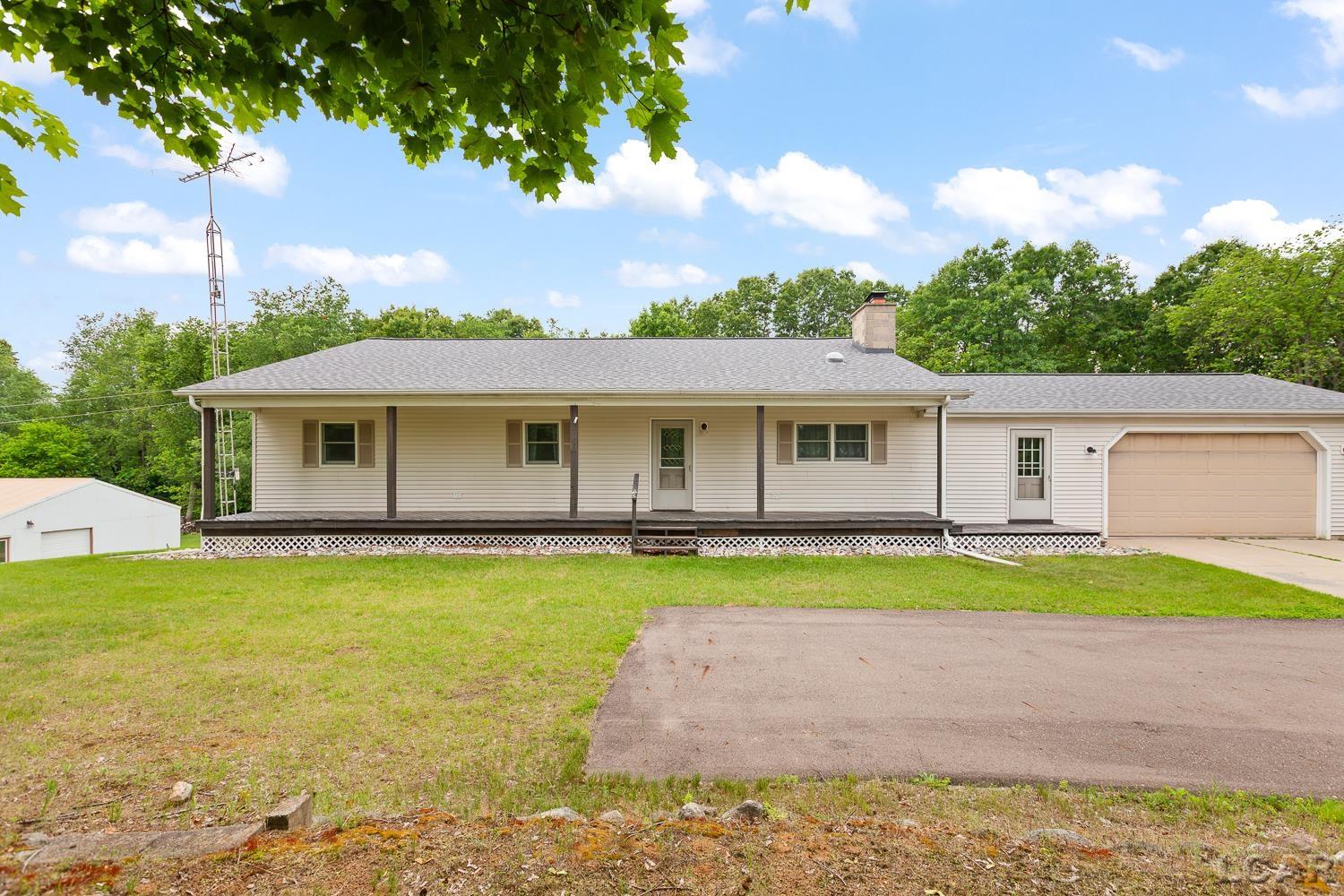 5th image of 2010 S Kane Rd, Stockbridge, MI 49285 | MLS# 56050213122