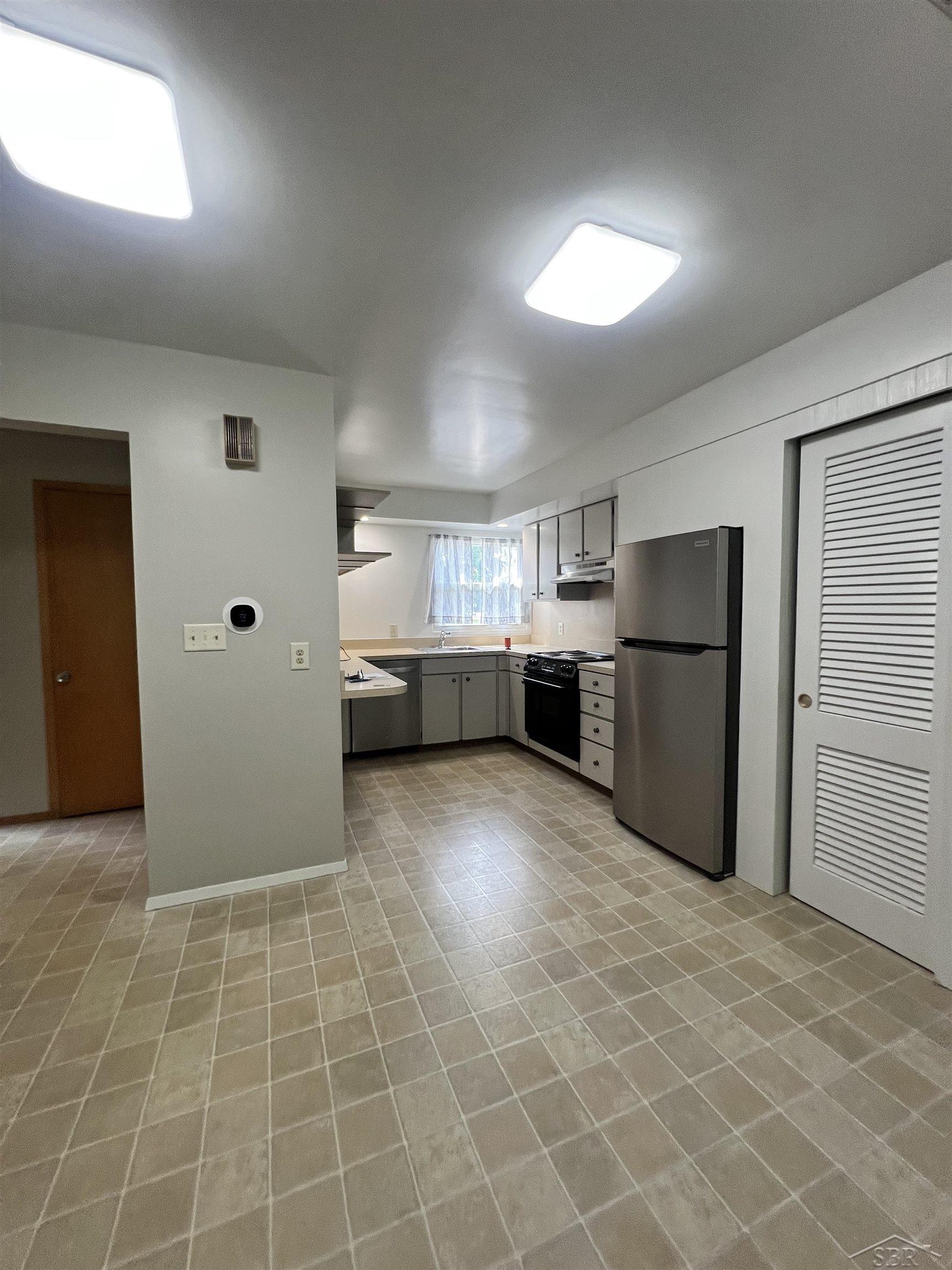 5th image of 700 E Genesee St, Frankenmuth, MI 48734