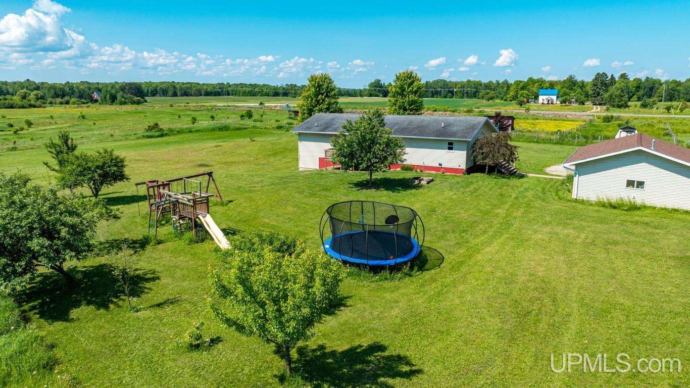 MLS 50213229 Large photo number 8 