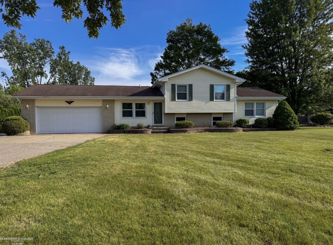 7894 Lantern Drive