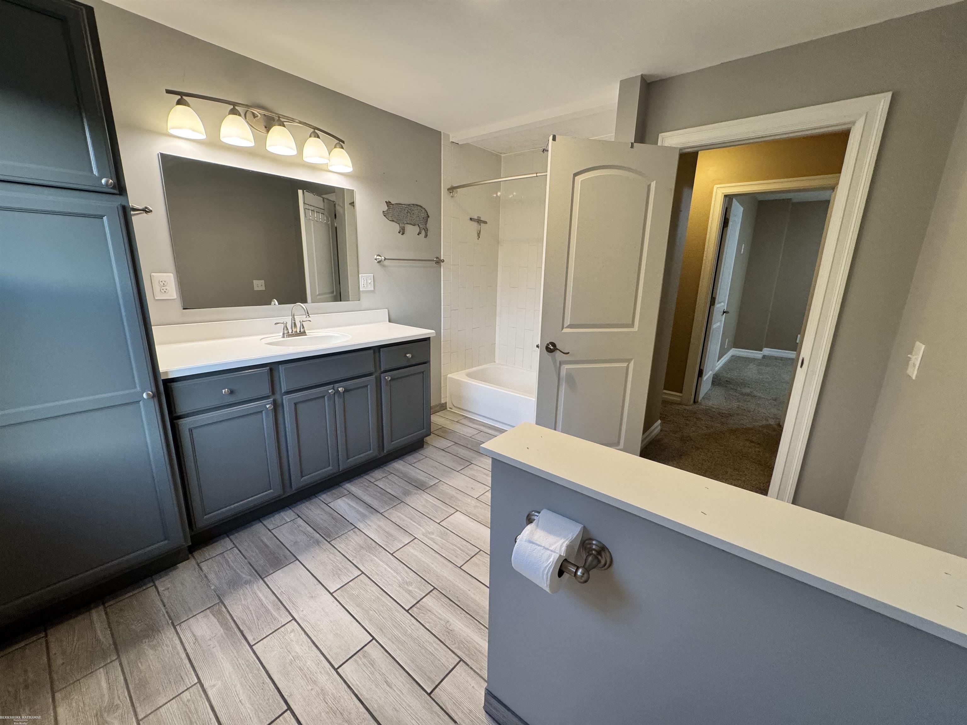 7894 Lantern Drive photo 13