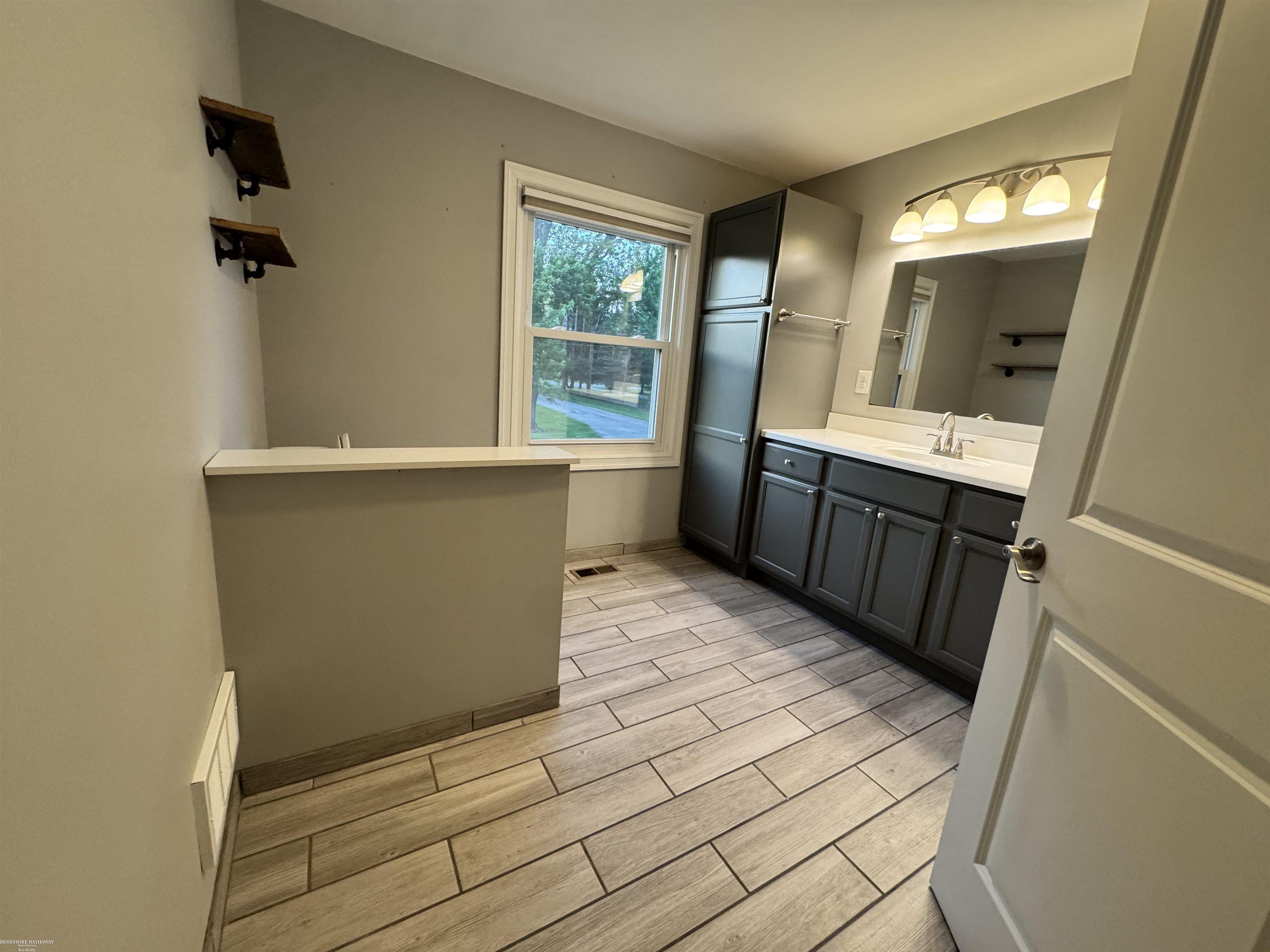 7894 Lantern Drive photo 14