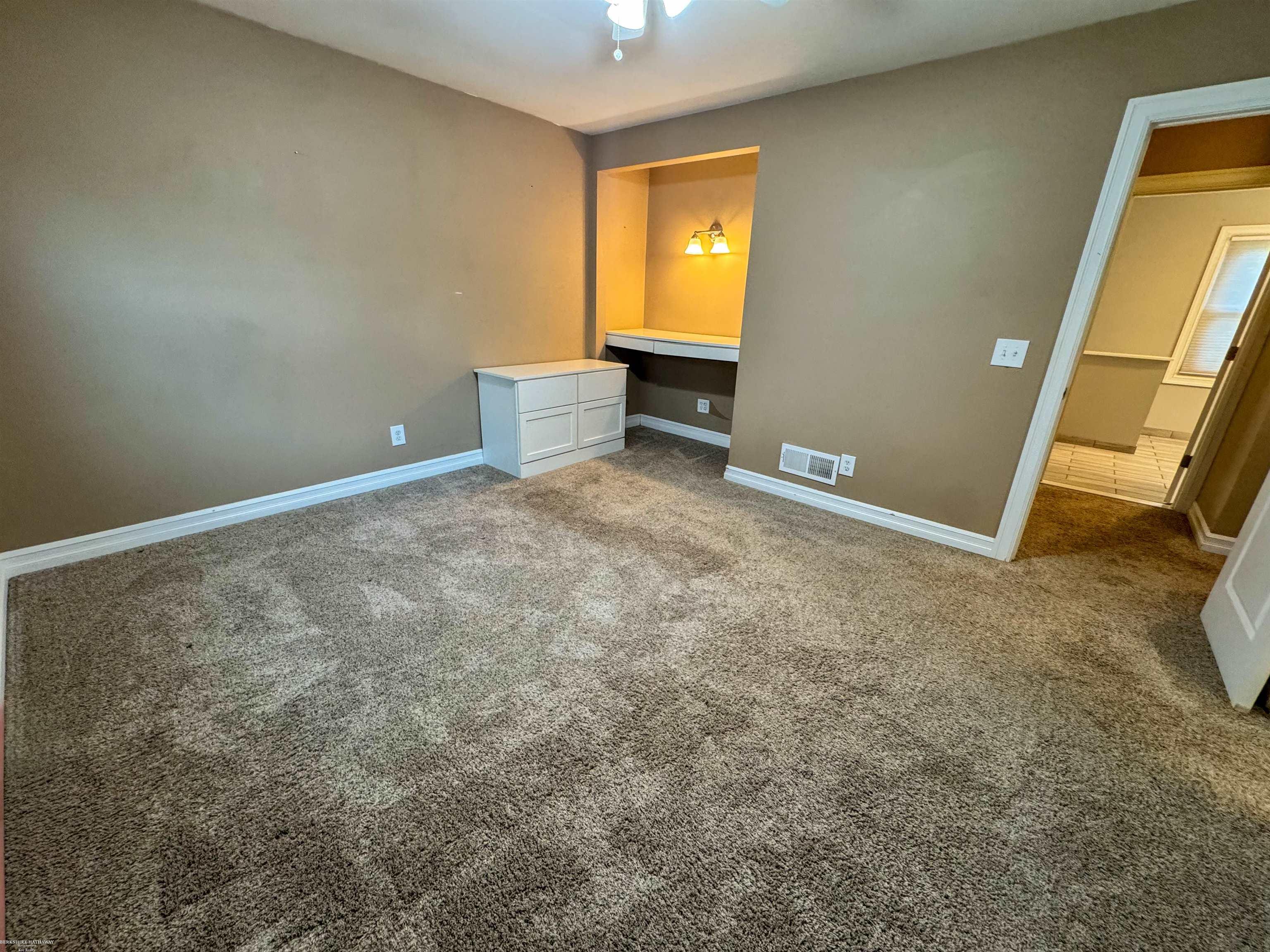 7894 Lantern Drive photo 16