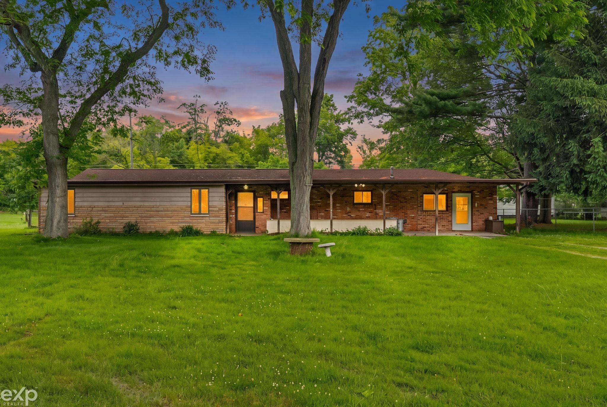 6406 Lapeer Road