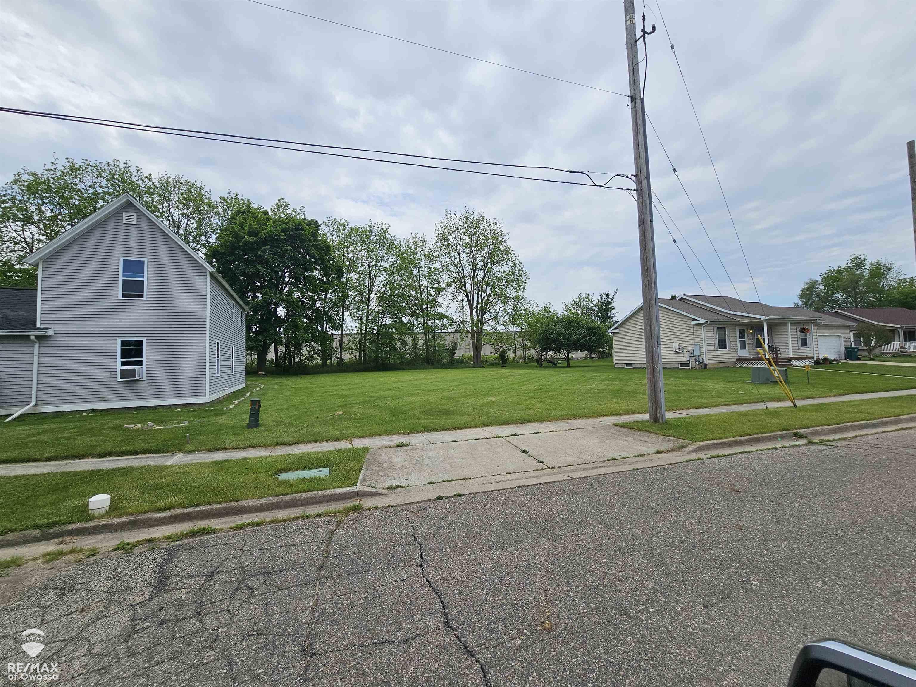 2nd image of 1623 Lynn St, Owosso, MI 48867 | MLS# 60050213640