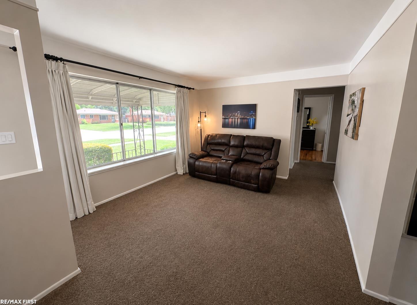 Photo 2 of Single family home for sale at 11652 Frazho Rd, Warren, MI 48089 | MLS# 58050213712 | Listing updated on 2026-09-13