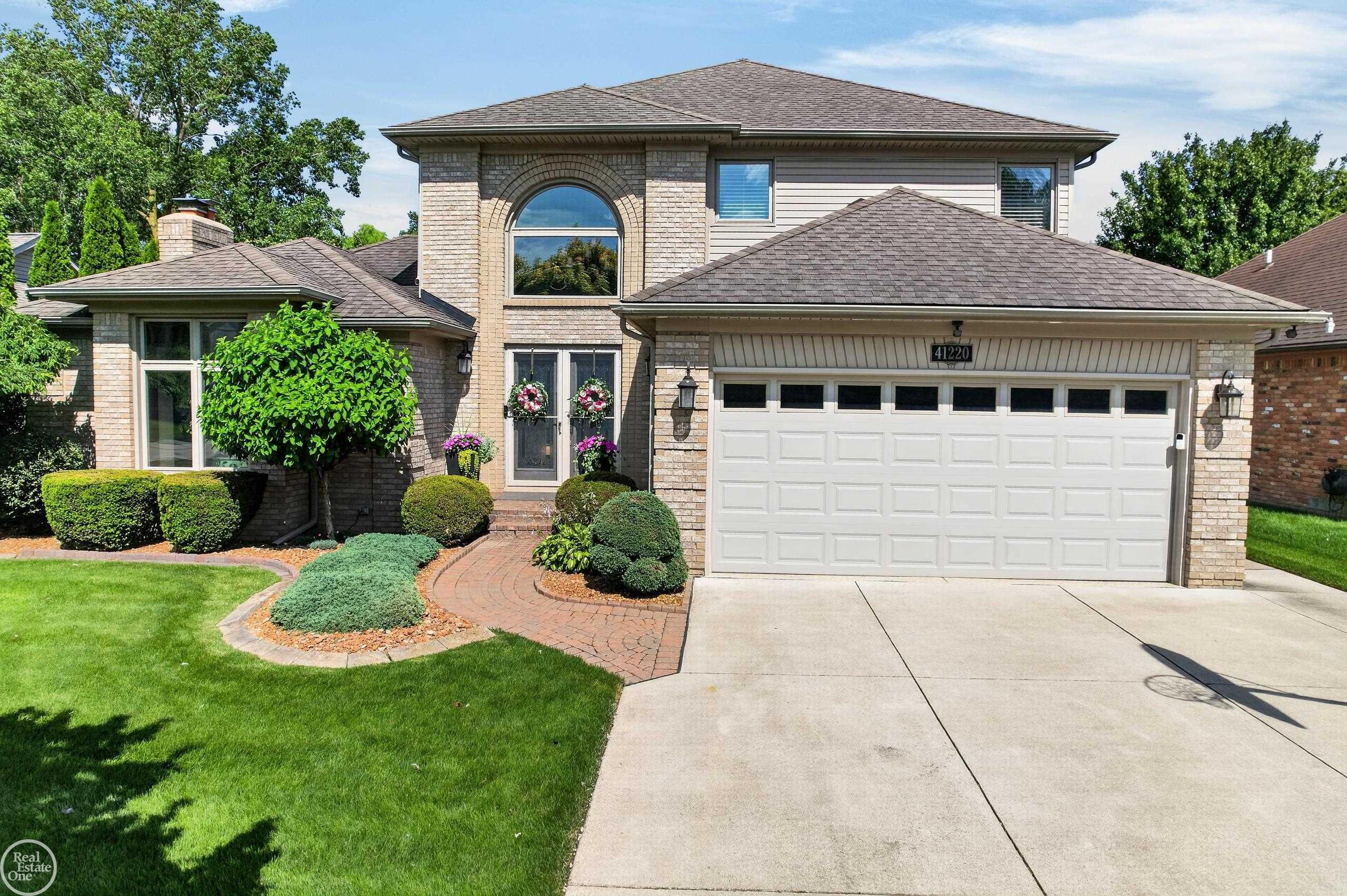 Photo 1 of Sale Pending at 41220 Scarborough Ct, Clinton Township, MI 48038 | MLS# 58050213753 | Listing updated on 2026-09-21