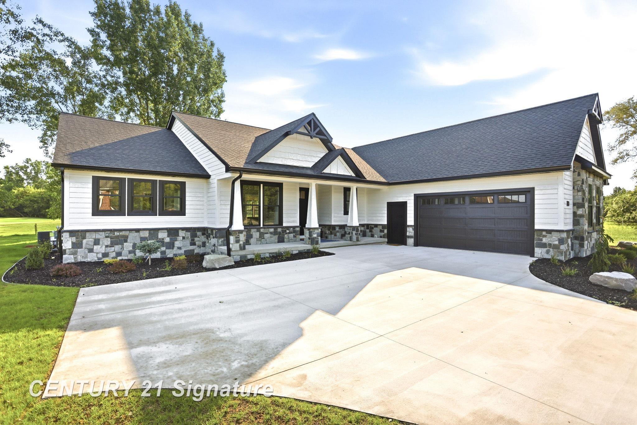 3rd image of 80 Sawmill Creek Trl, Saginaw, MI 48603 | MLS# 50213811