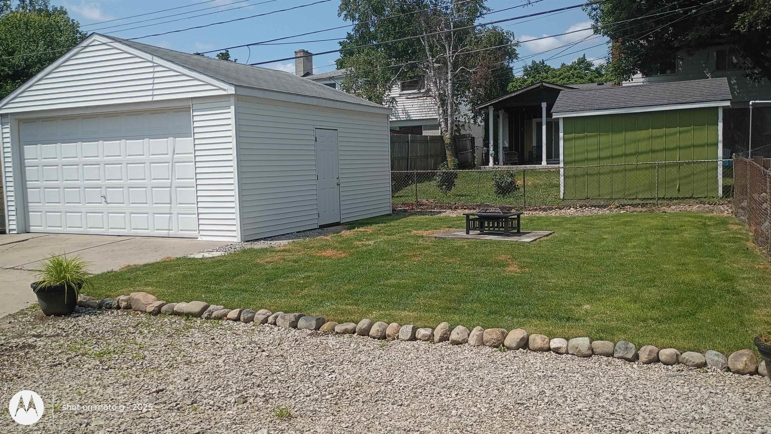 Homes for sale in Clawson, MI | 511 Kinross Ave, Clawson, MI 48017 | MLS# 50213845