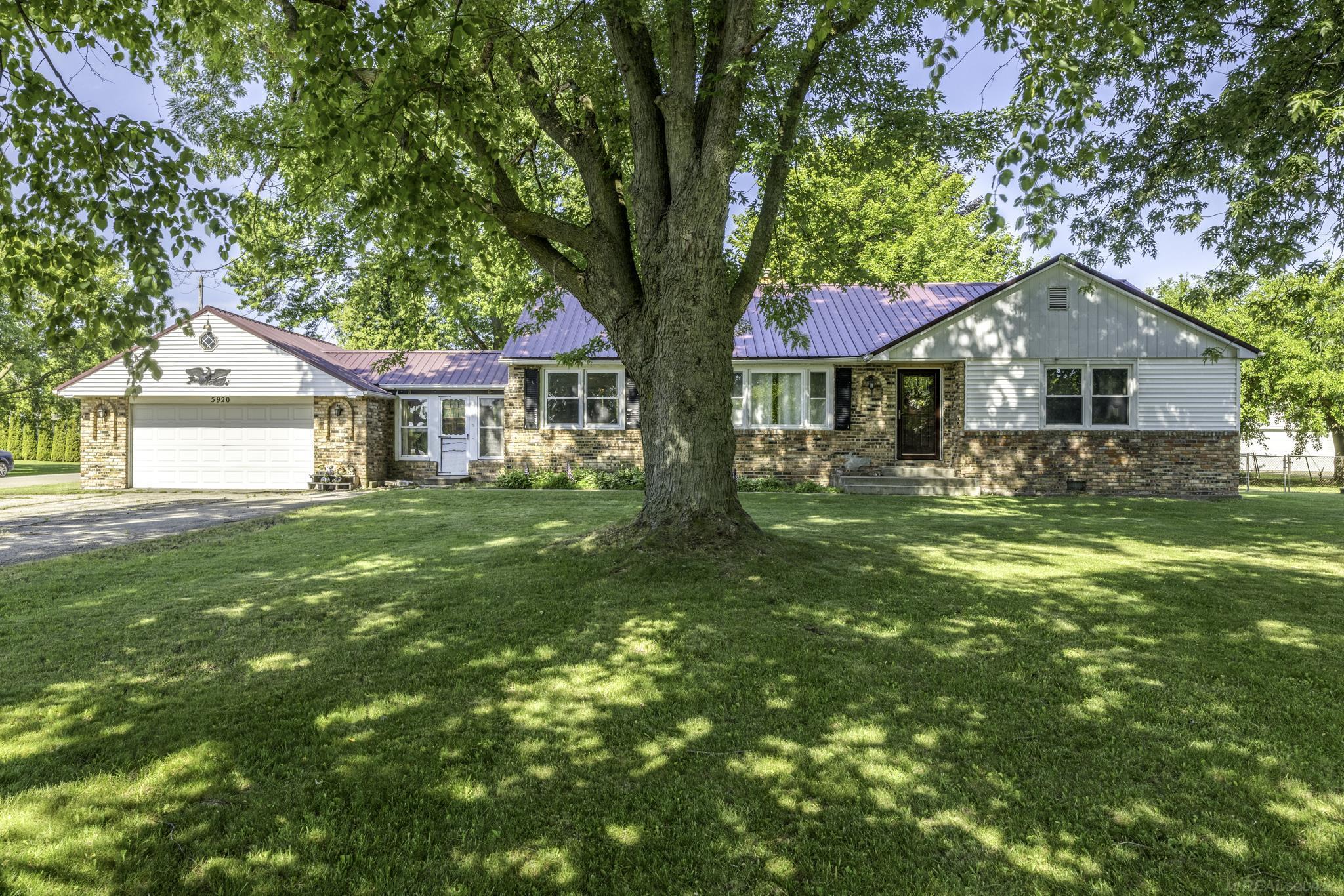 5920 Lakeshore Road