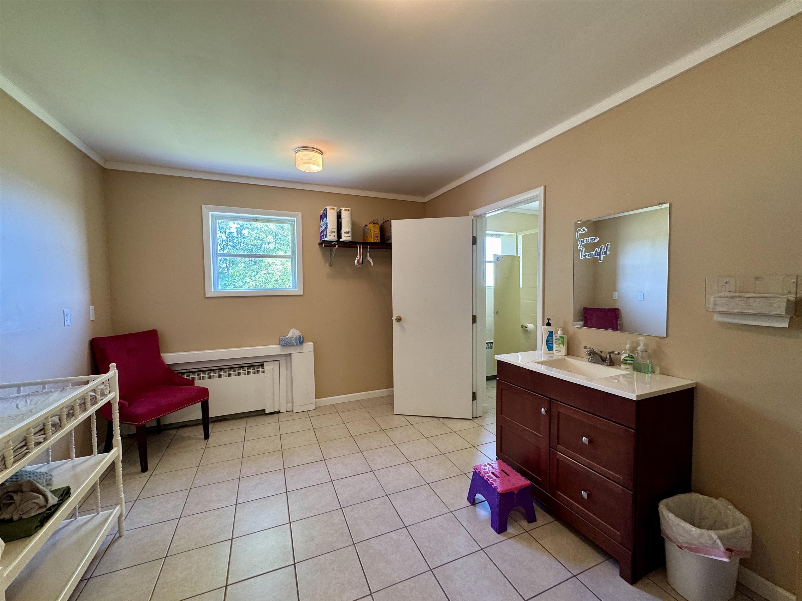 2062 W Oregon Street photo 12