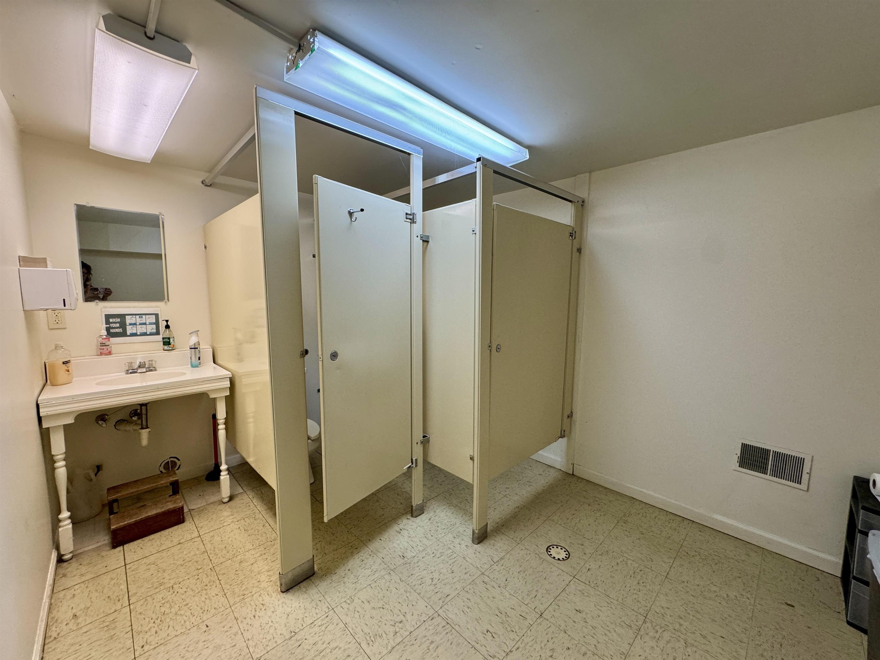 Picture 25