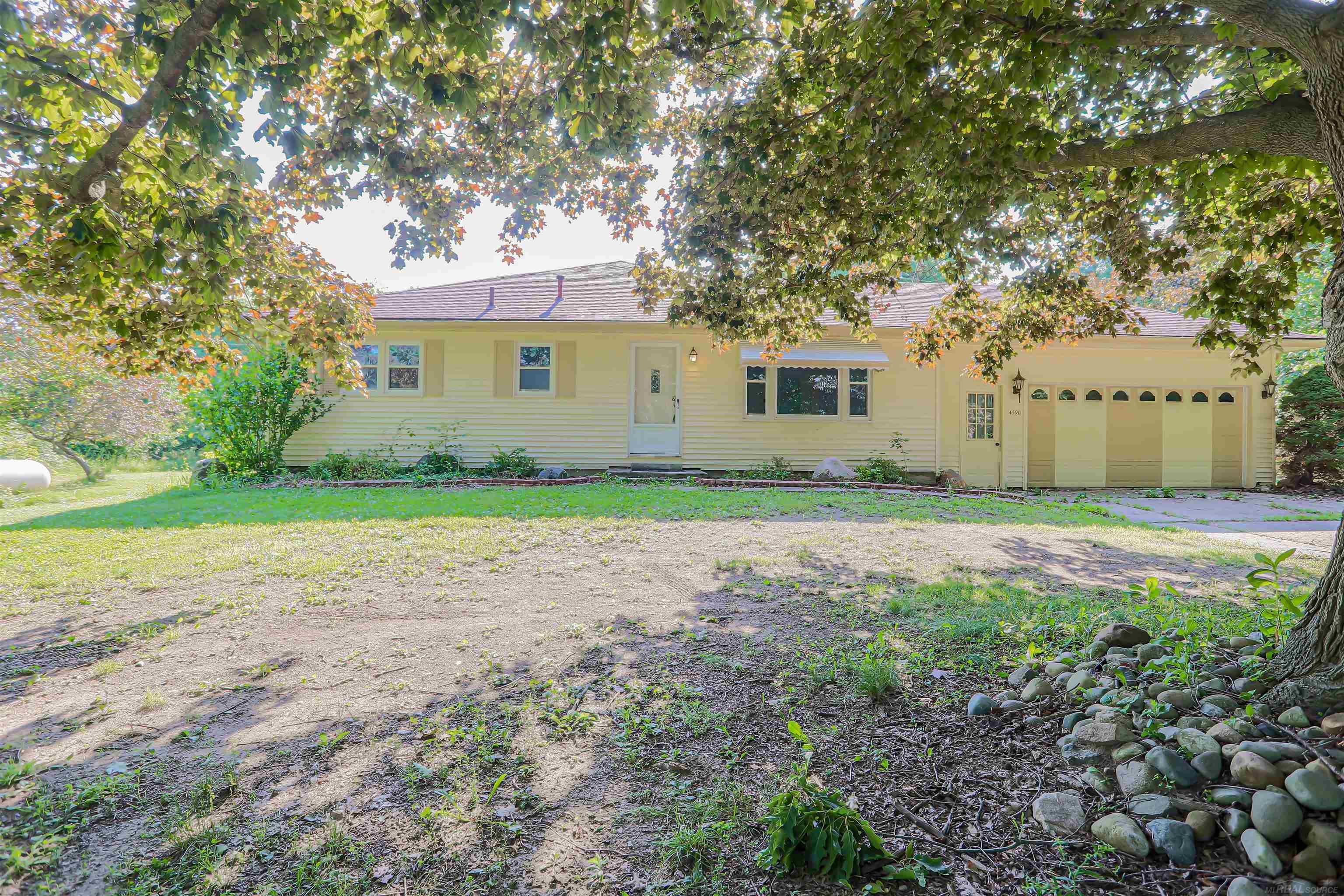 Photo 2 of Single family home for sale at 4590 Secord Lake Rd, Leonard, MI 48367 | MLS# 58050214035 | Listing updated on 2026-10-01