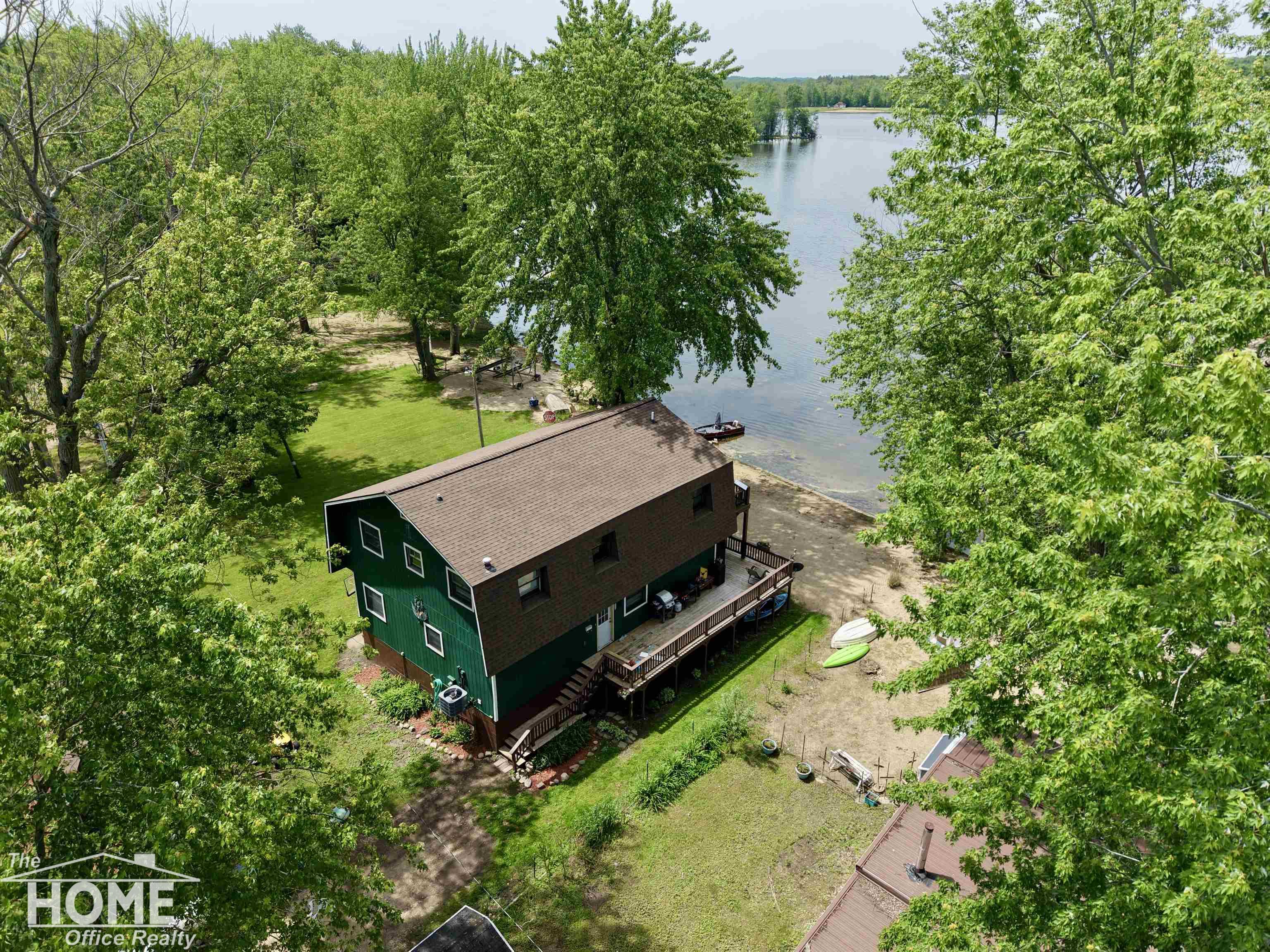 2nd image of 2032 Howard Point Dr, Nashville, MI 49073 | MLS# 5050214083