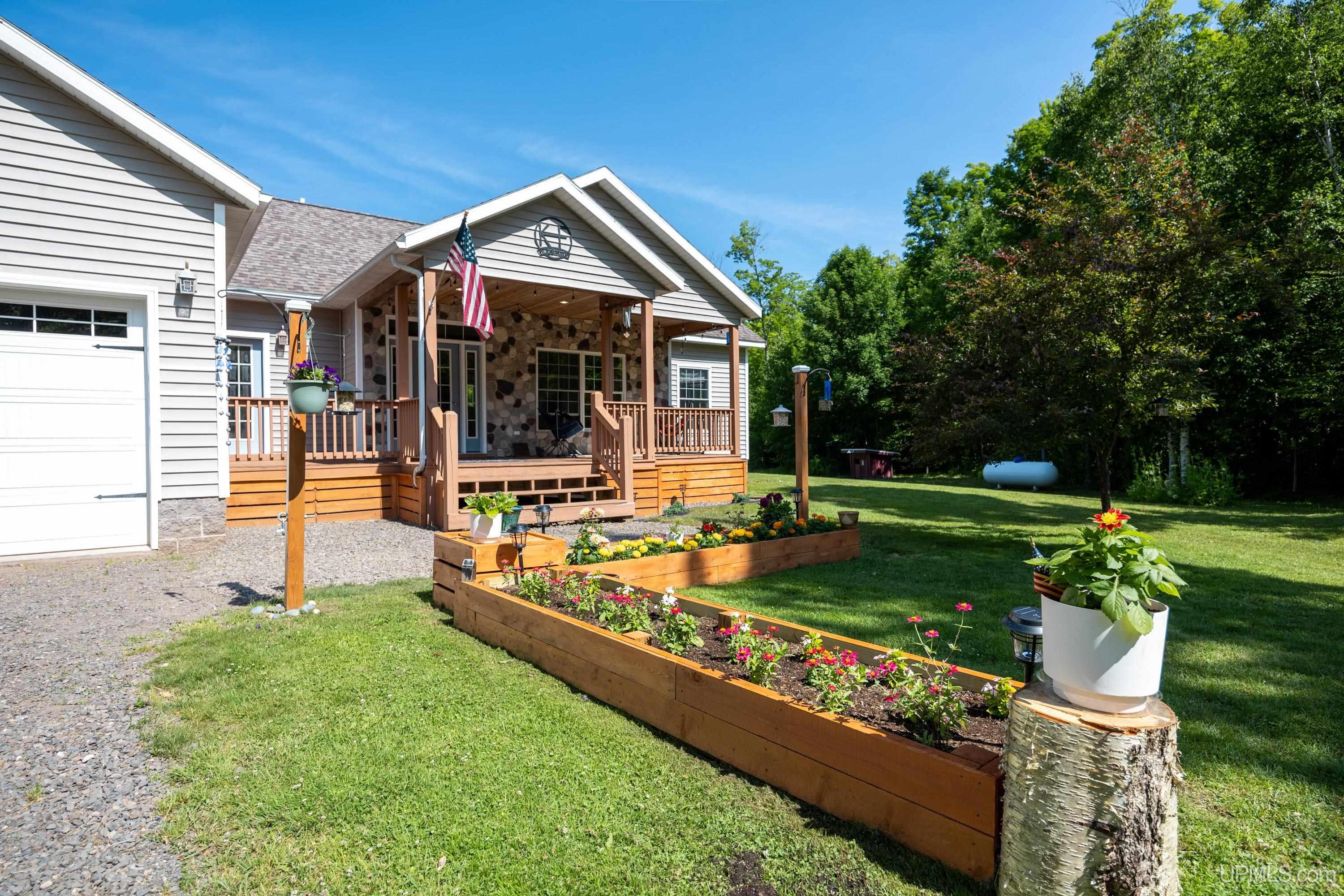 MLS 50214124 Large photo number 2 
