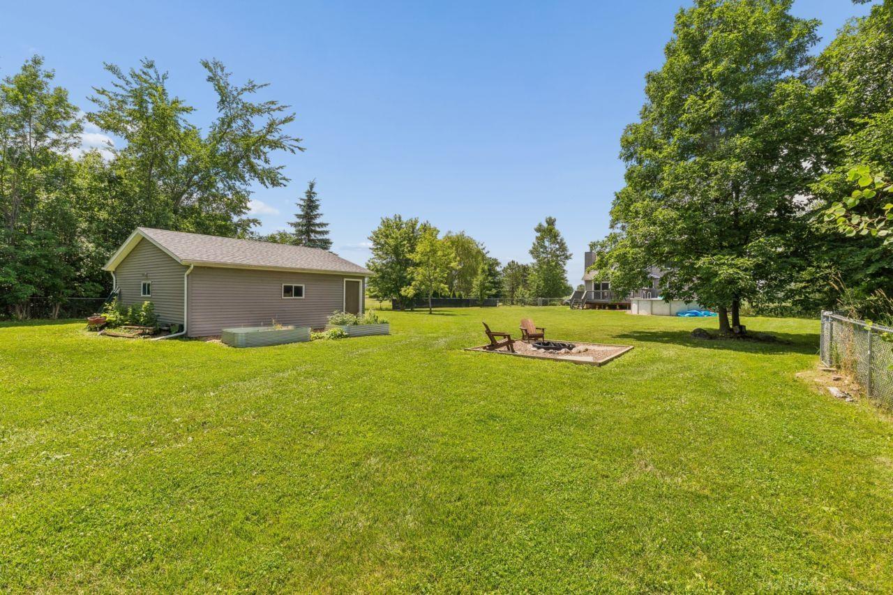 726 Brown City Road photo 12